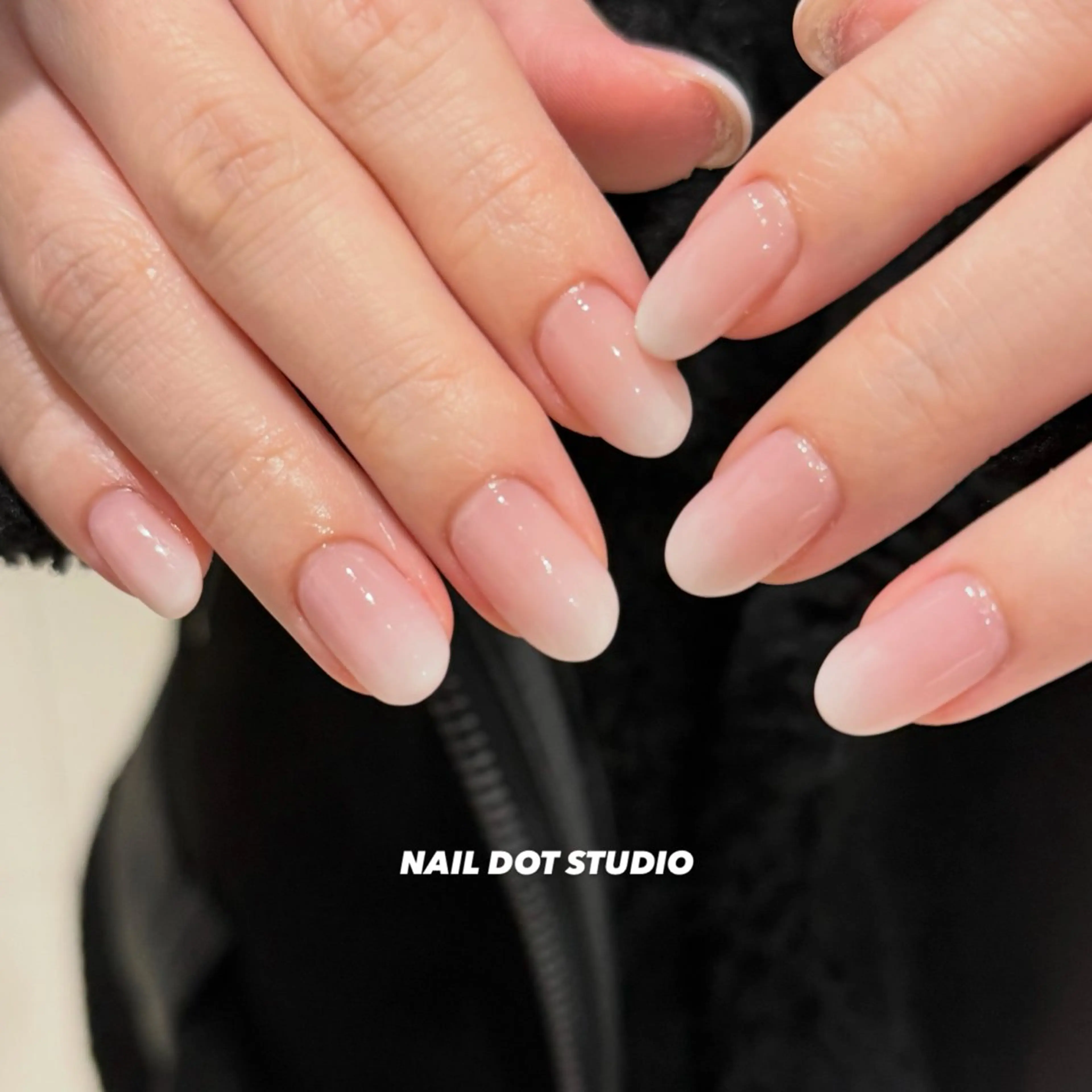 ネイル ハンドネイル NAIL DOT STUDIO　aiのネイルデザイン