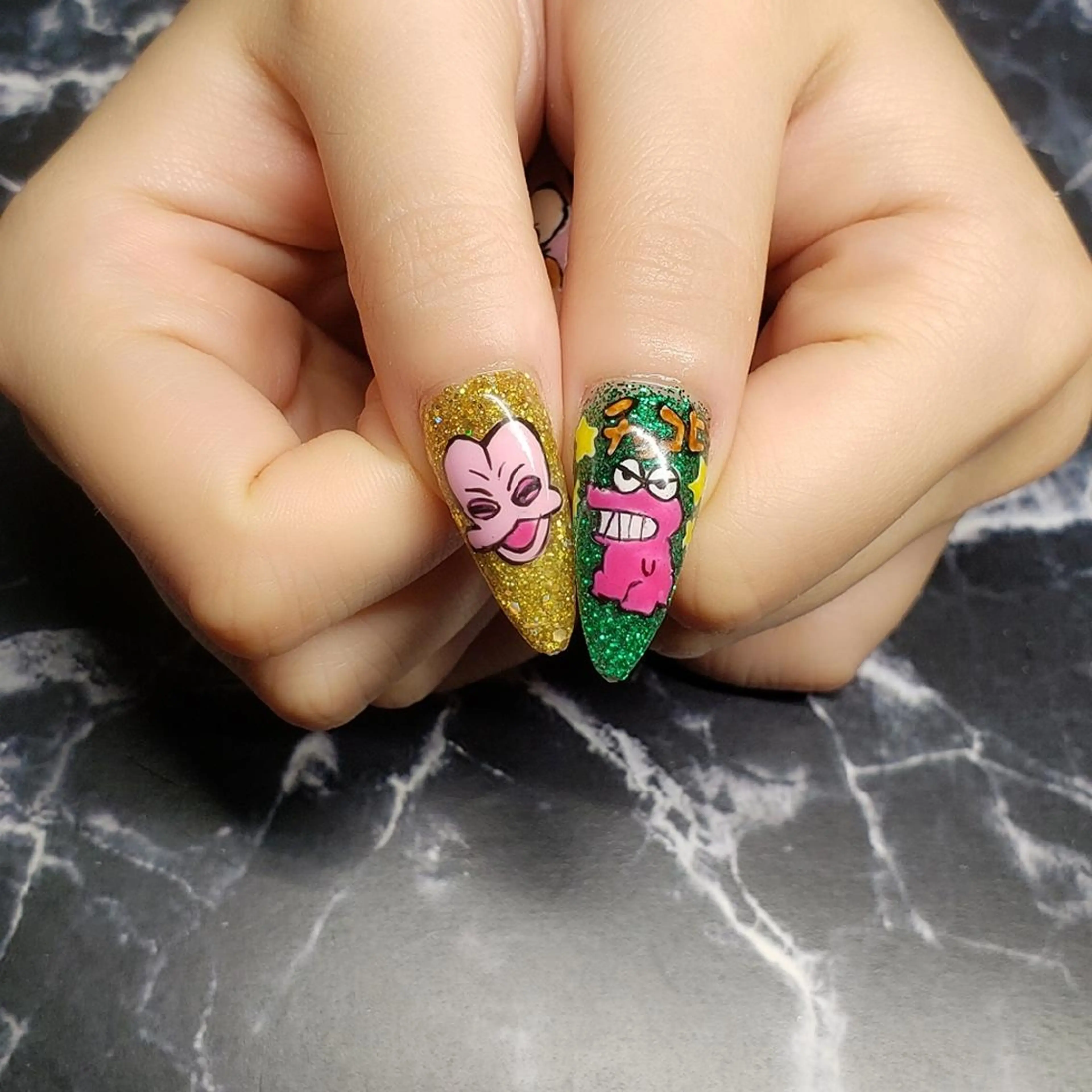 ミディアム ネイル ハンドネイル クロキ 。のネイルデザイン