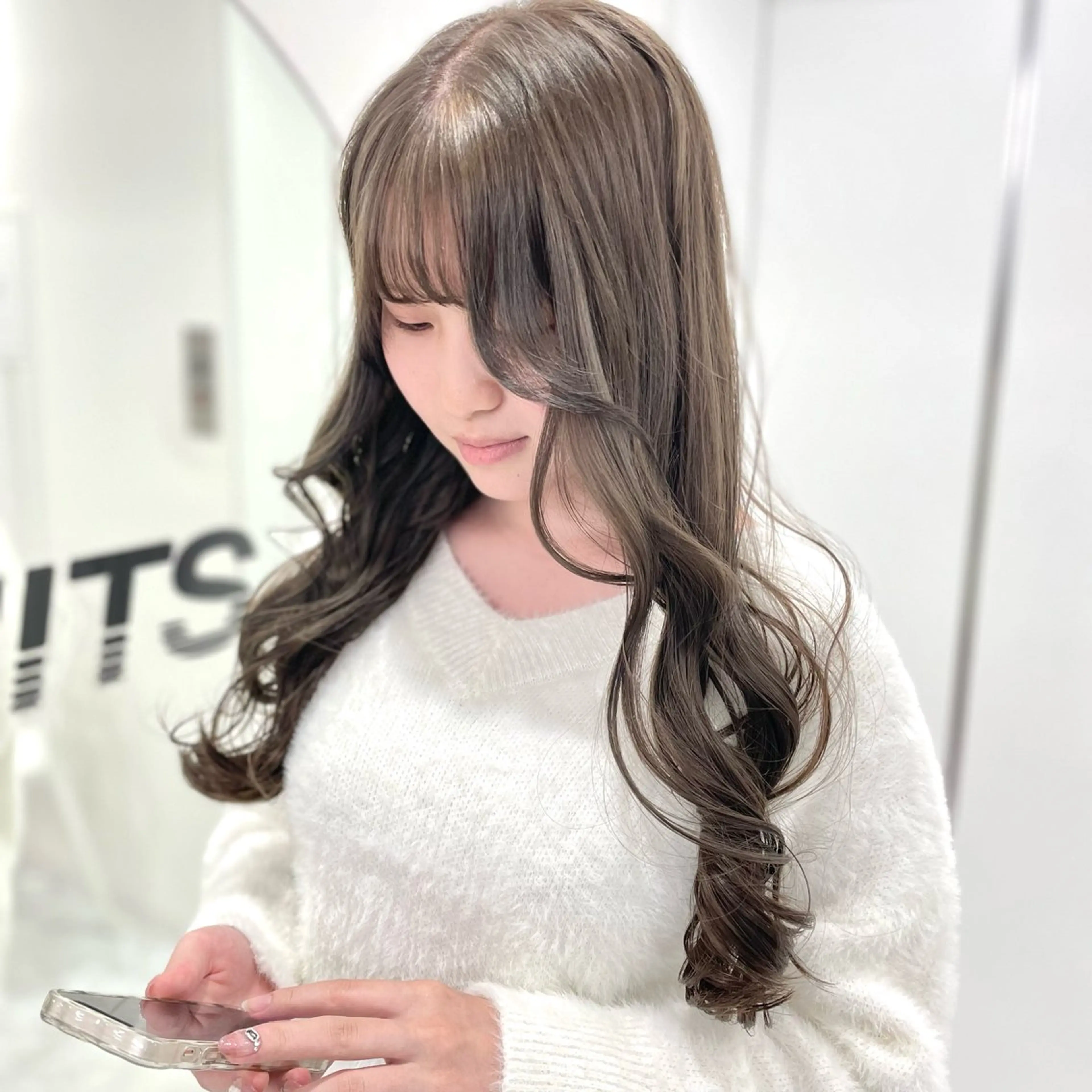 セミロング 💍大人デザイン /ハイトーン♡リクトのヘアスタイル