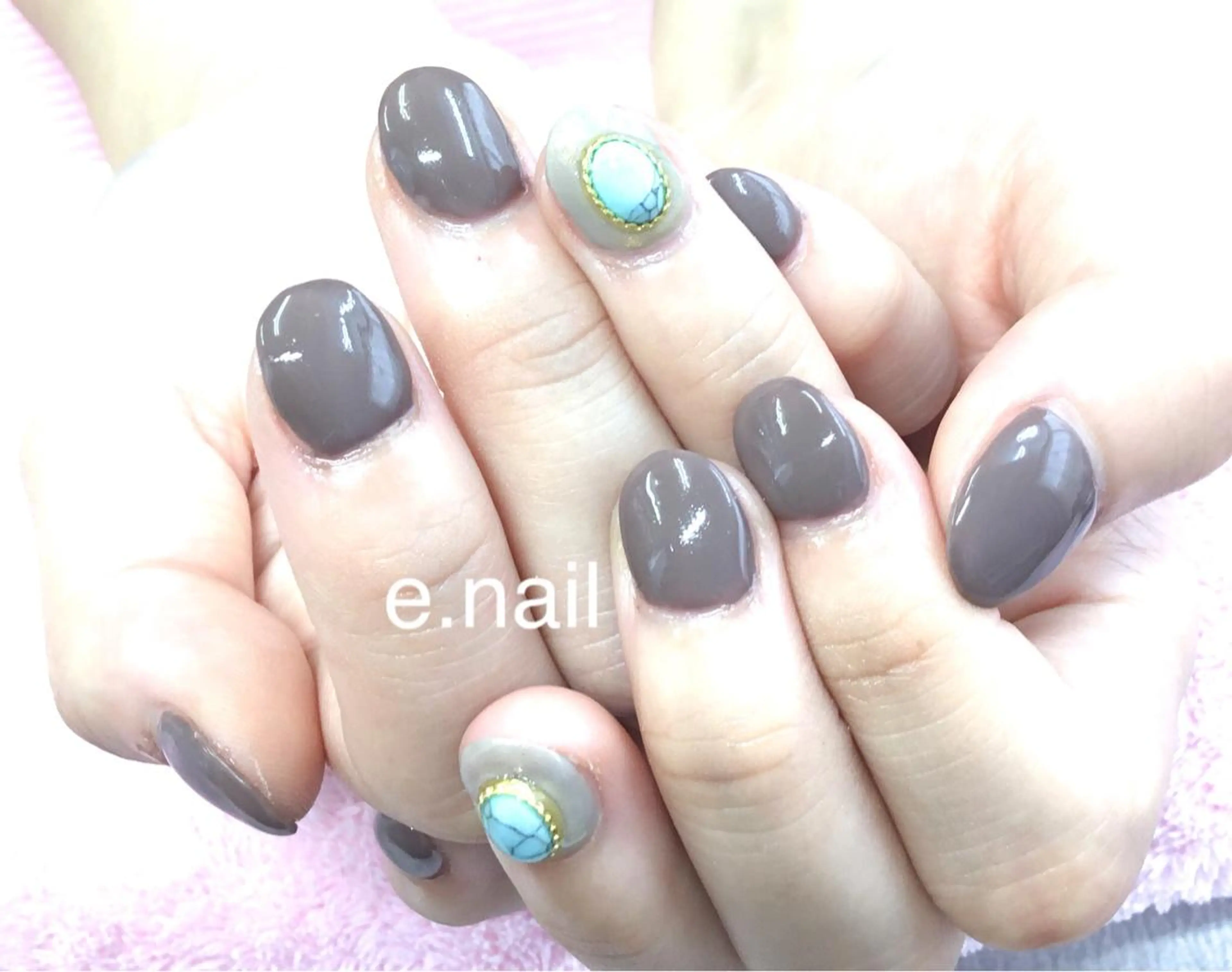 ネイル e.nail所属・和賀井 恵理のネイルデザイン