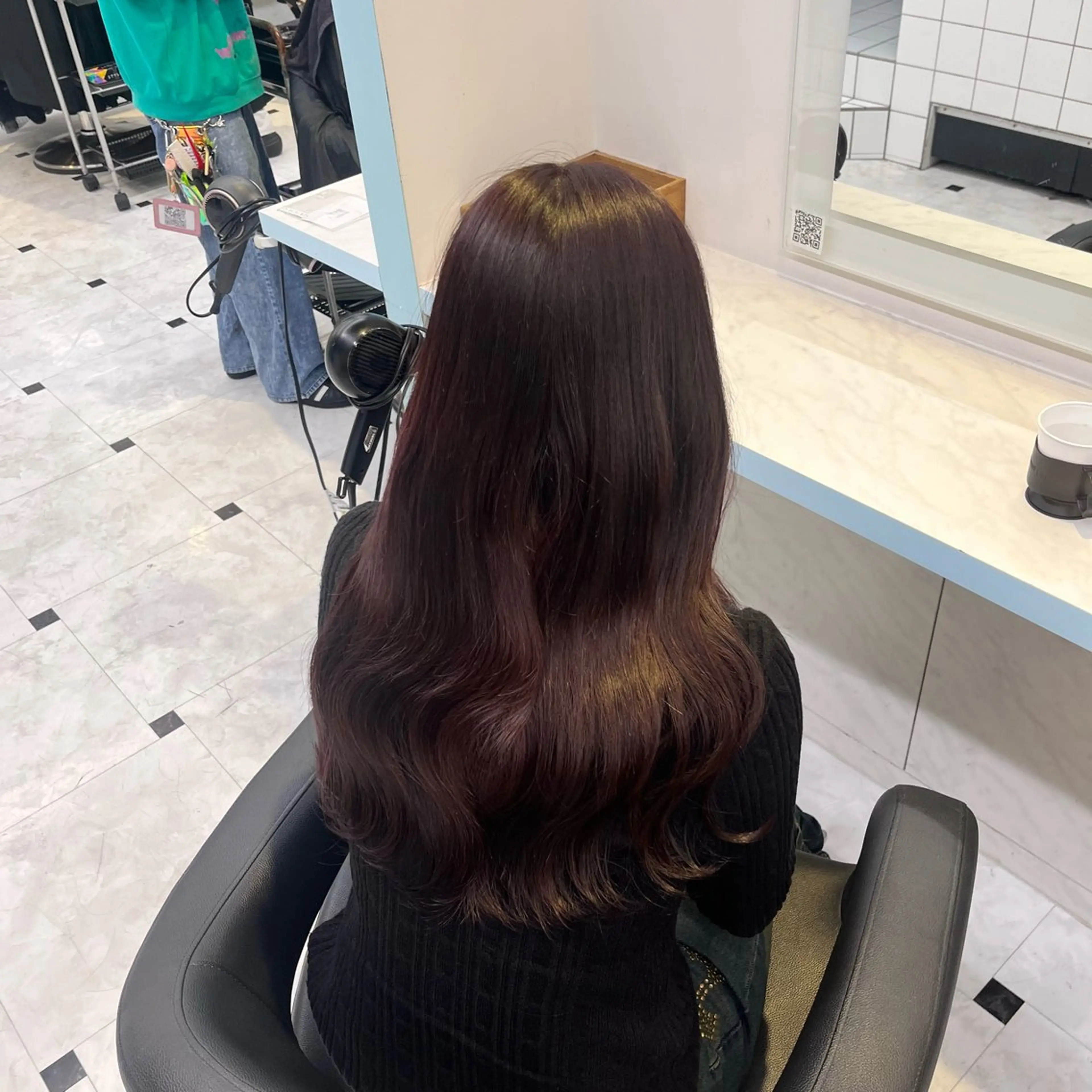 ロング カラー カット ヘアカラー トリートメント ヘアセット NANA🥀韓国ヘア /レイヤー/暖色🥀のヘアスタイル