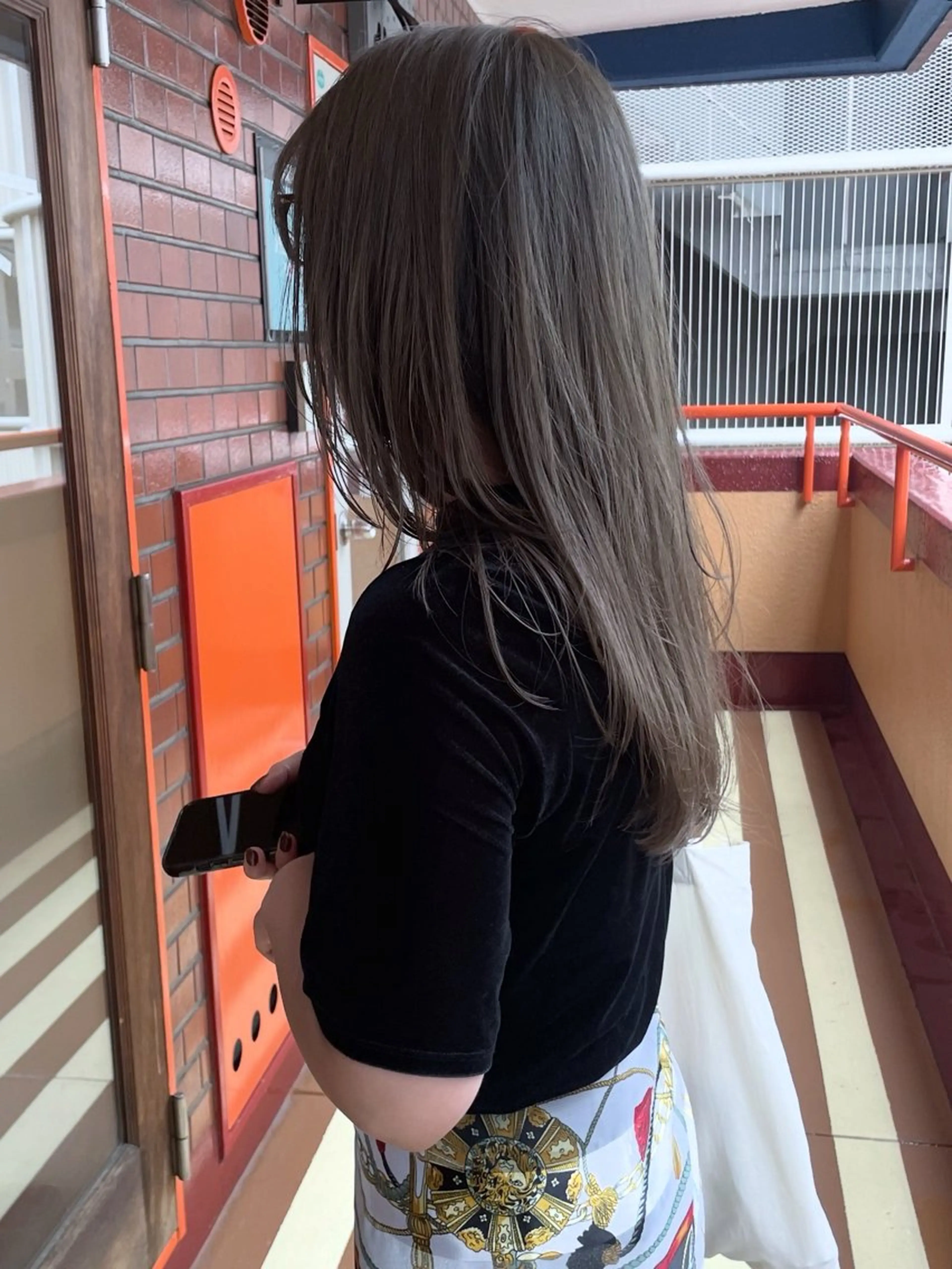 セミロング カラー ダブルカラー グレージュ カット ヘアカラー トリートメント 鎌田卓也/髪質改善 /透明感カラーのヘアスタイル