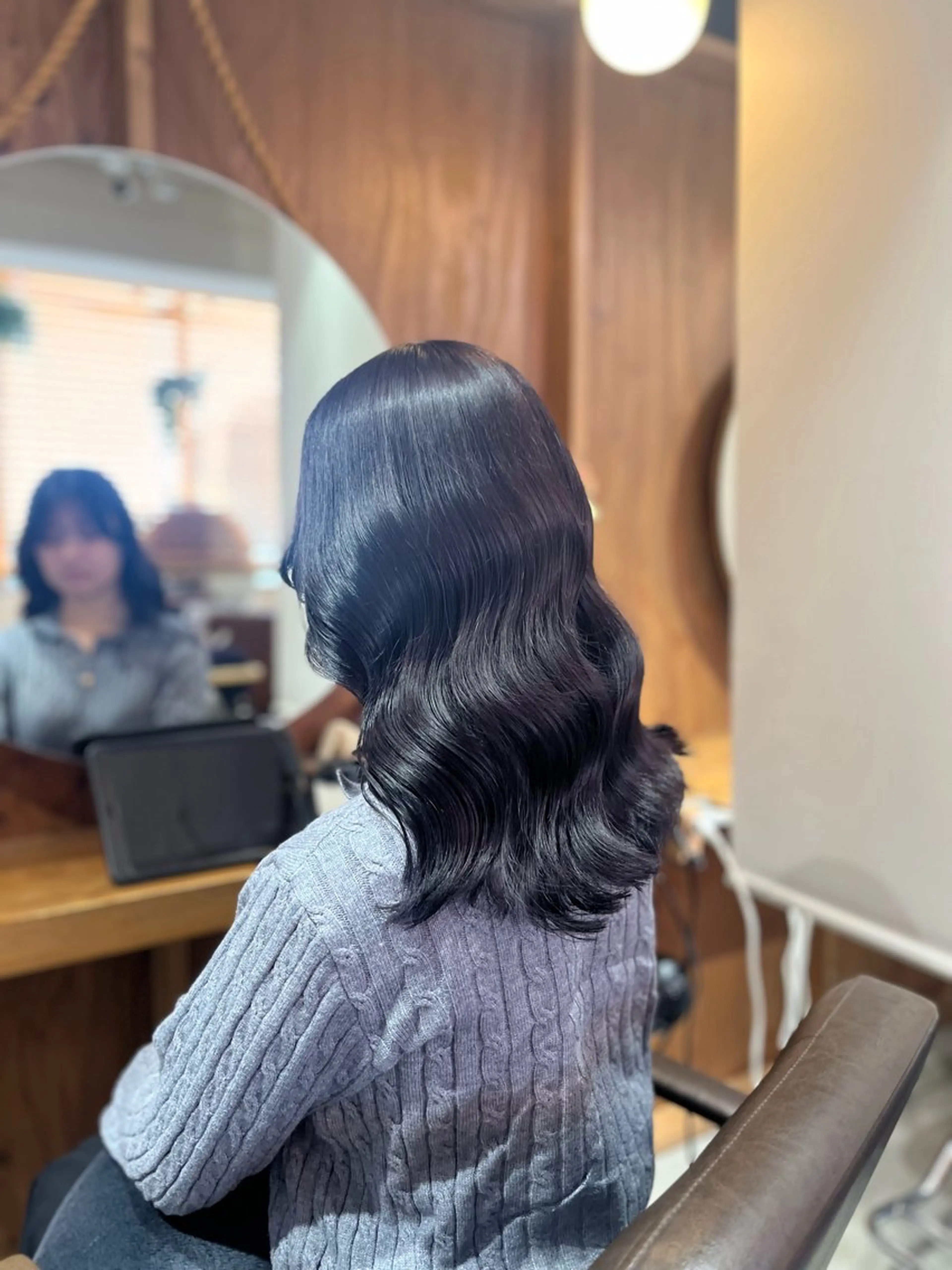 ミディアム 塩川ももこ/ 縮毛矯正/ヘアセットのヘアスタイル