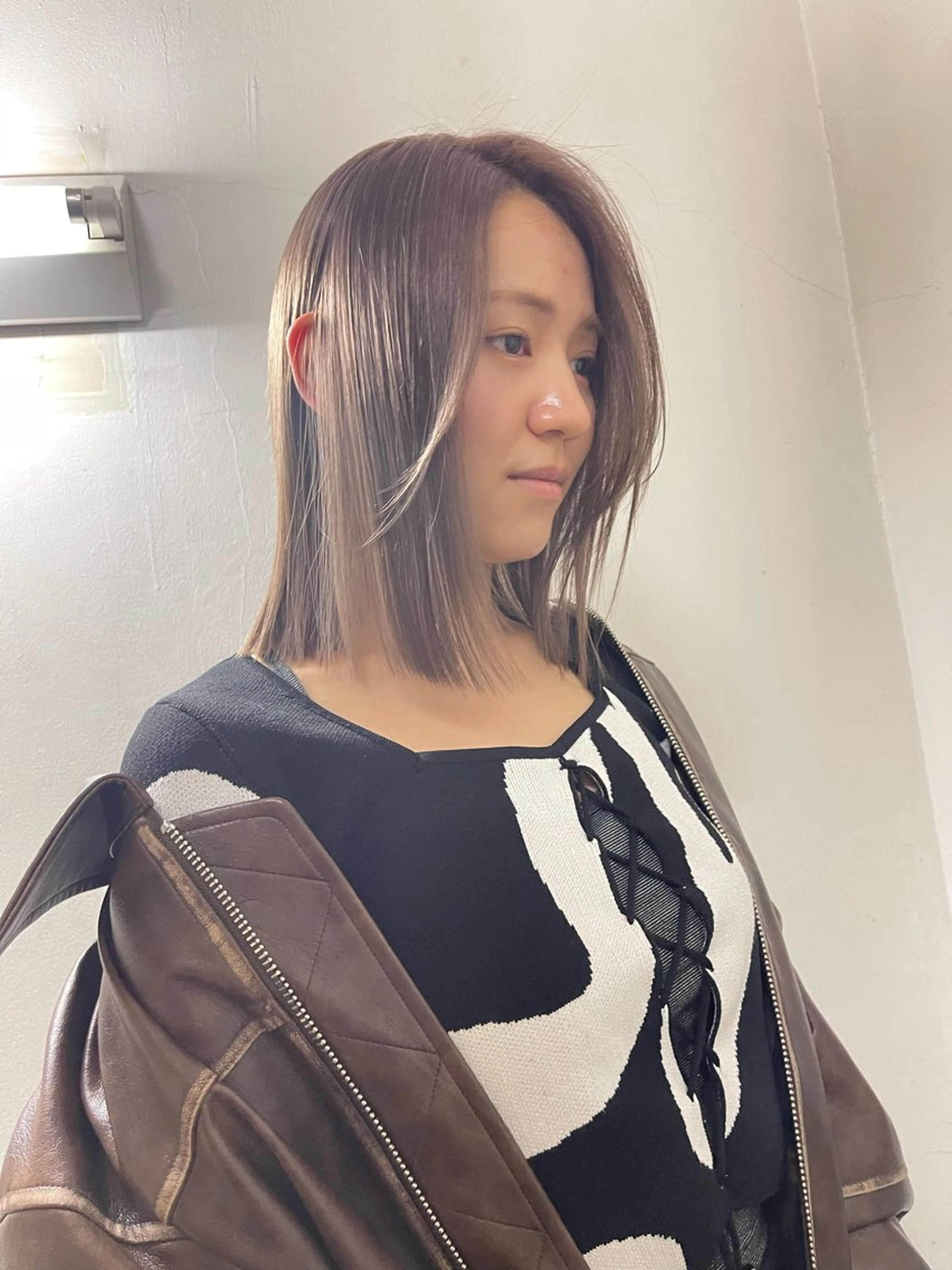 カット+透明感ワンカラー+トリートメント込みの写真