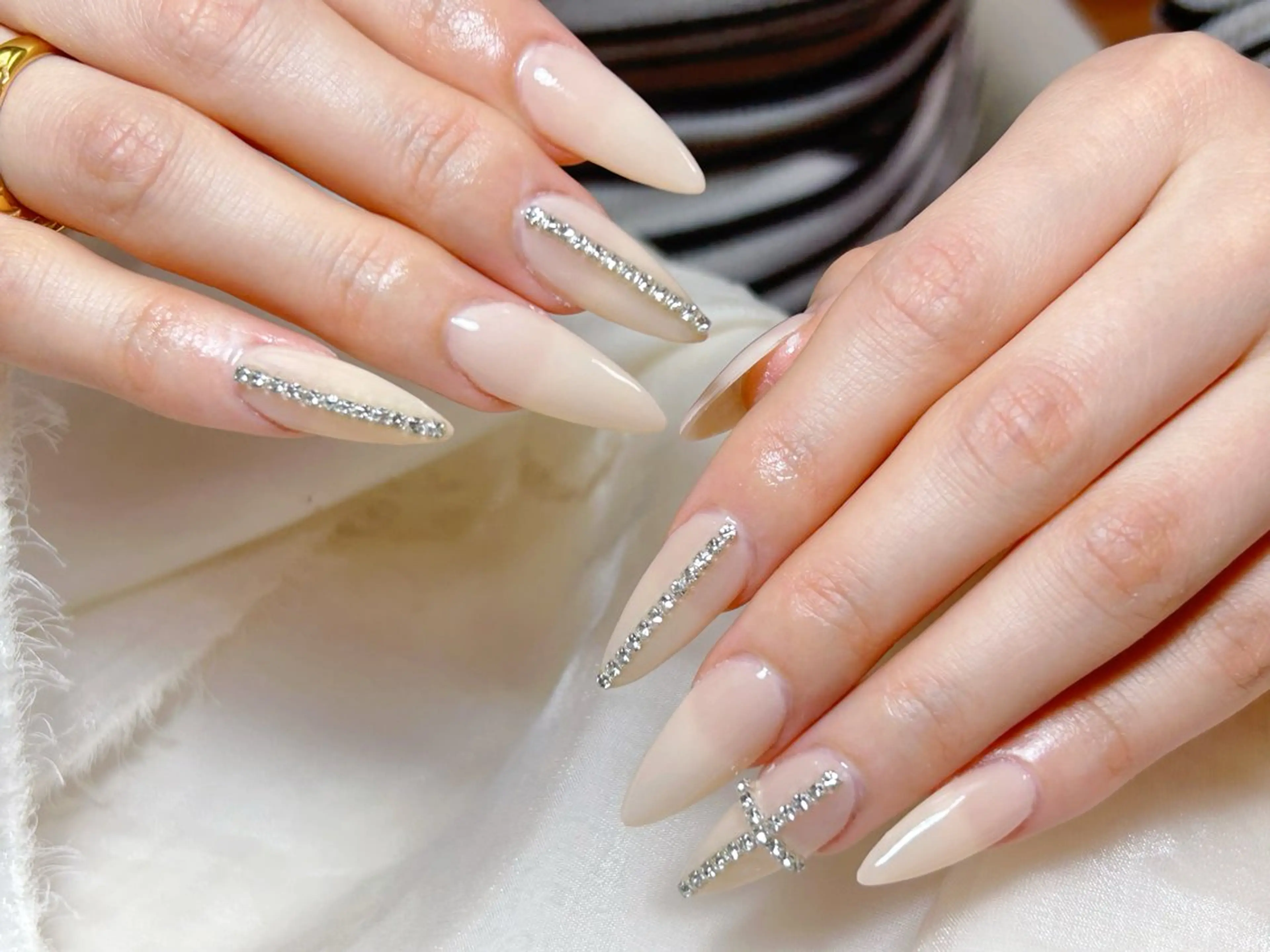 ネイル ハンドネイル ネイルサロンエクラ ななのネイルデザイン