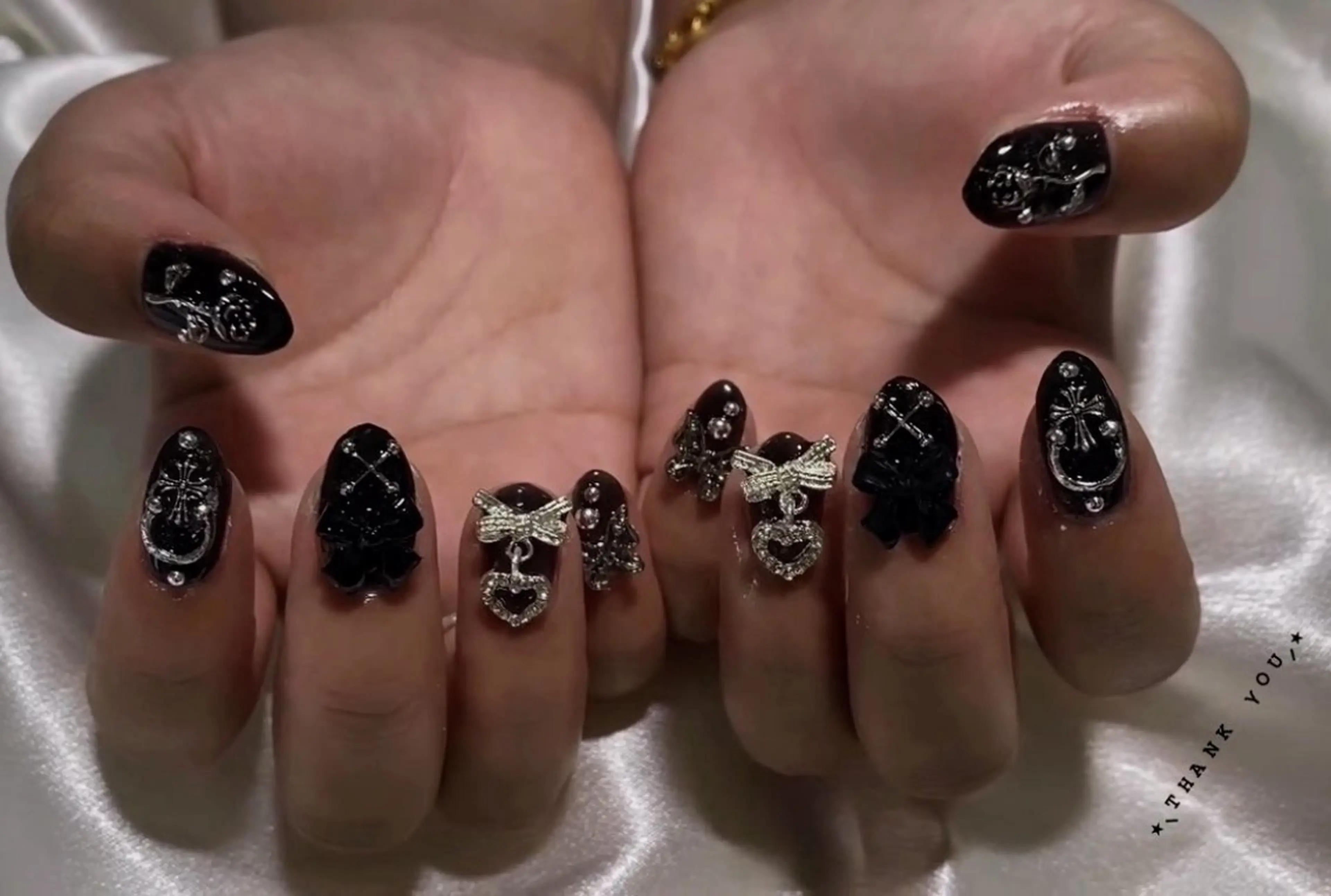 ネイル ハンドネイル calme-和-所属・ネイルサロン calme-和-のネイルデザイン