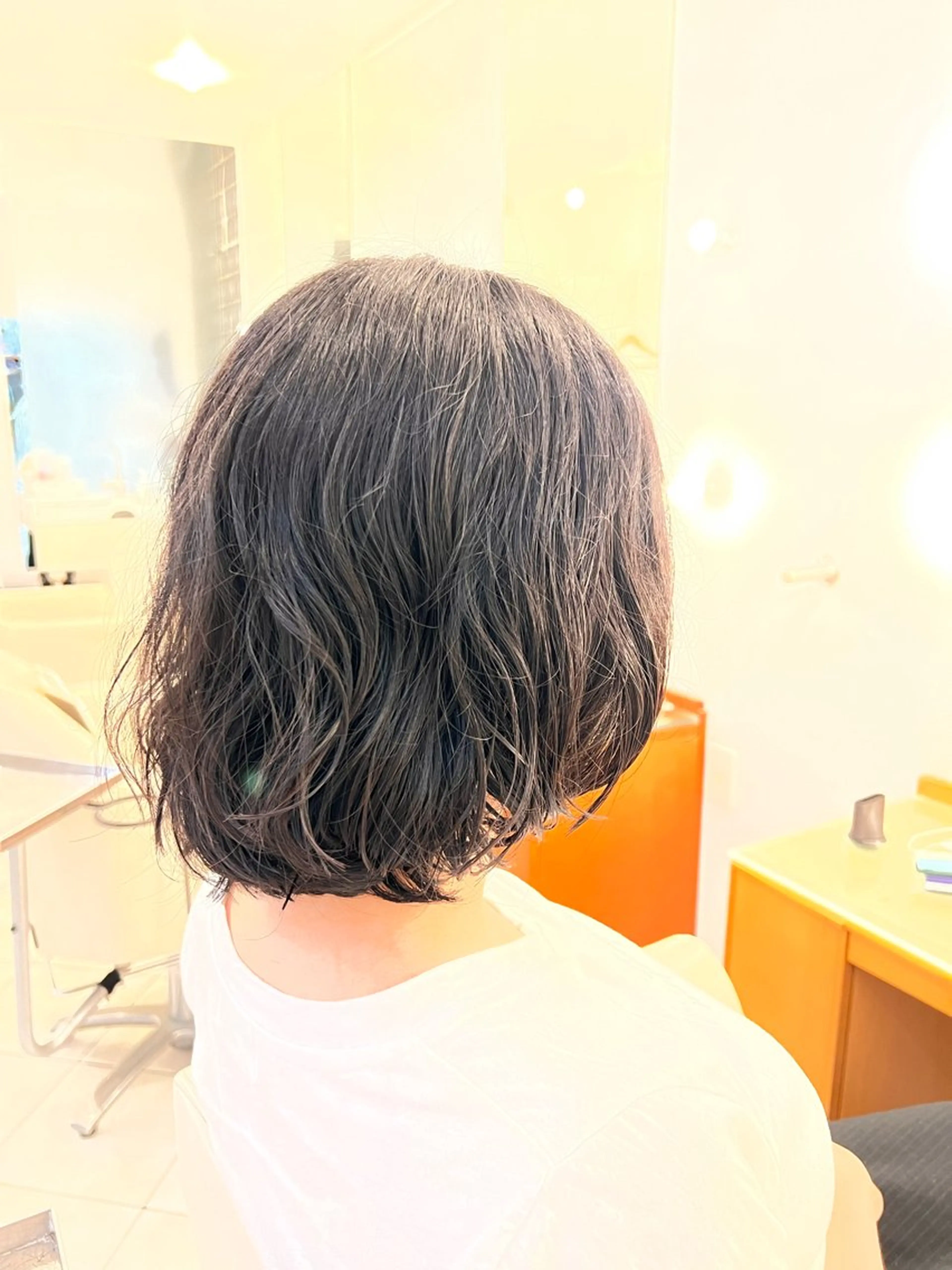 ミディアム ミディアムパーマ トリートメント fiorista 竹石健太郎のヘアスタイル