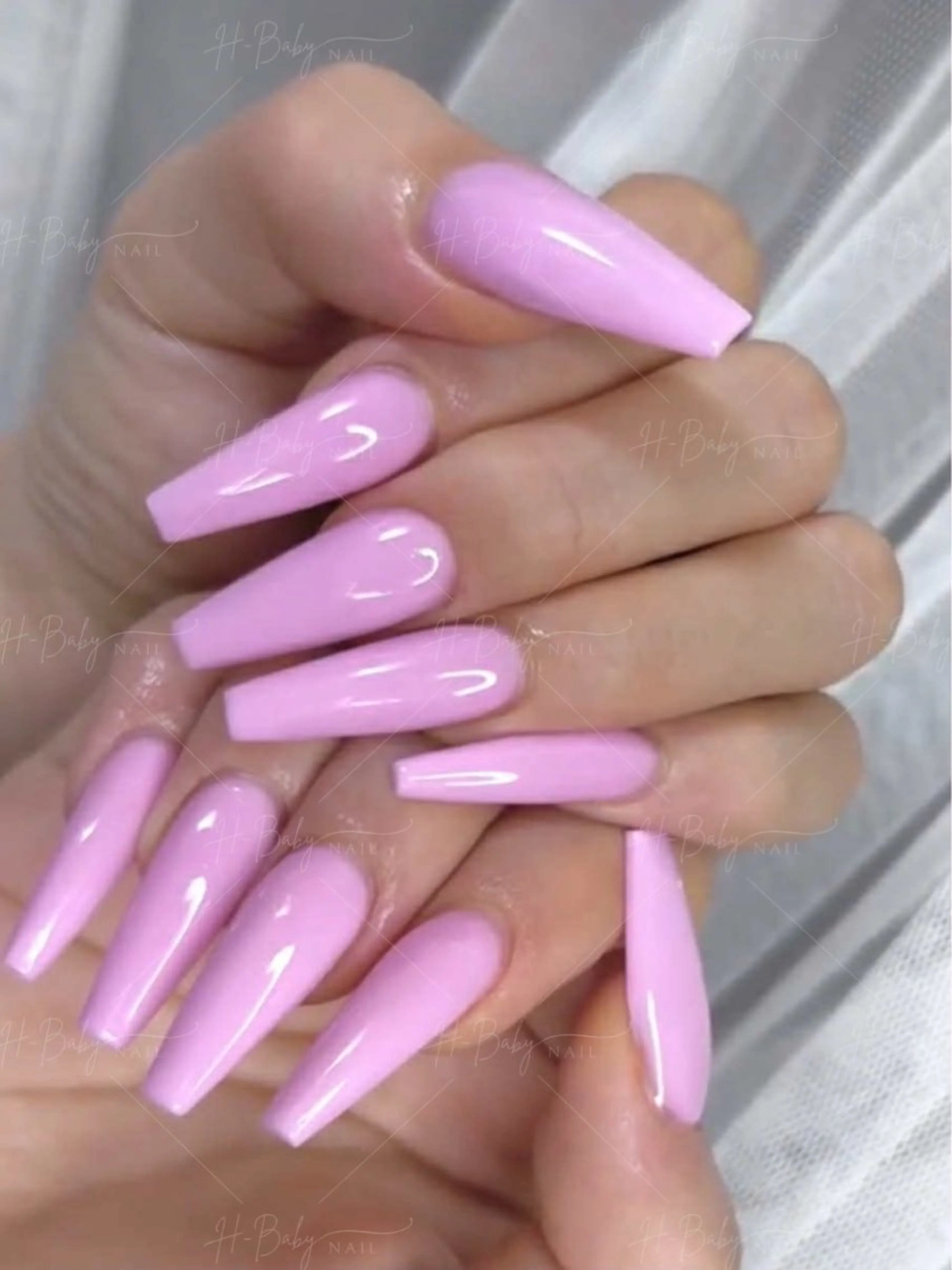 ネイル フレンチネイル ジェルネイル ガラスフレンチ ハロウィン ハート H.baby Nail Salonのネイルデザイン