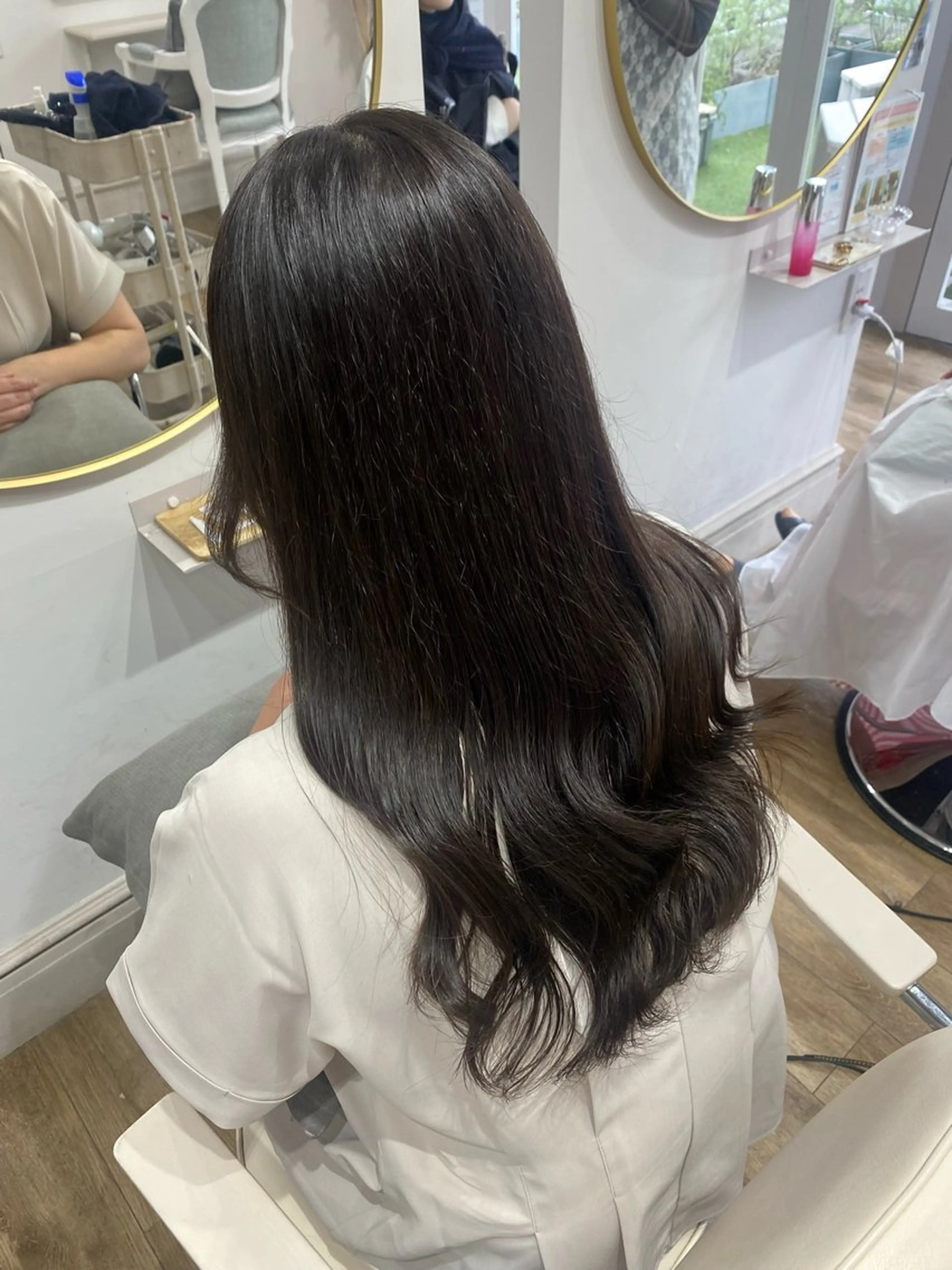 ロング カラー 透明感カラー ヘアカラー トリートメント mio♡ girlystyleのヘアスタイル