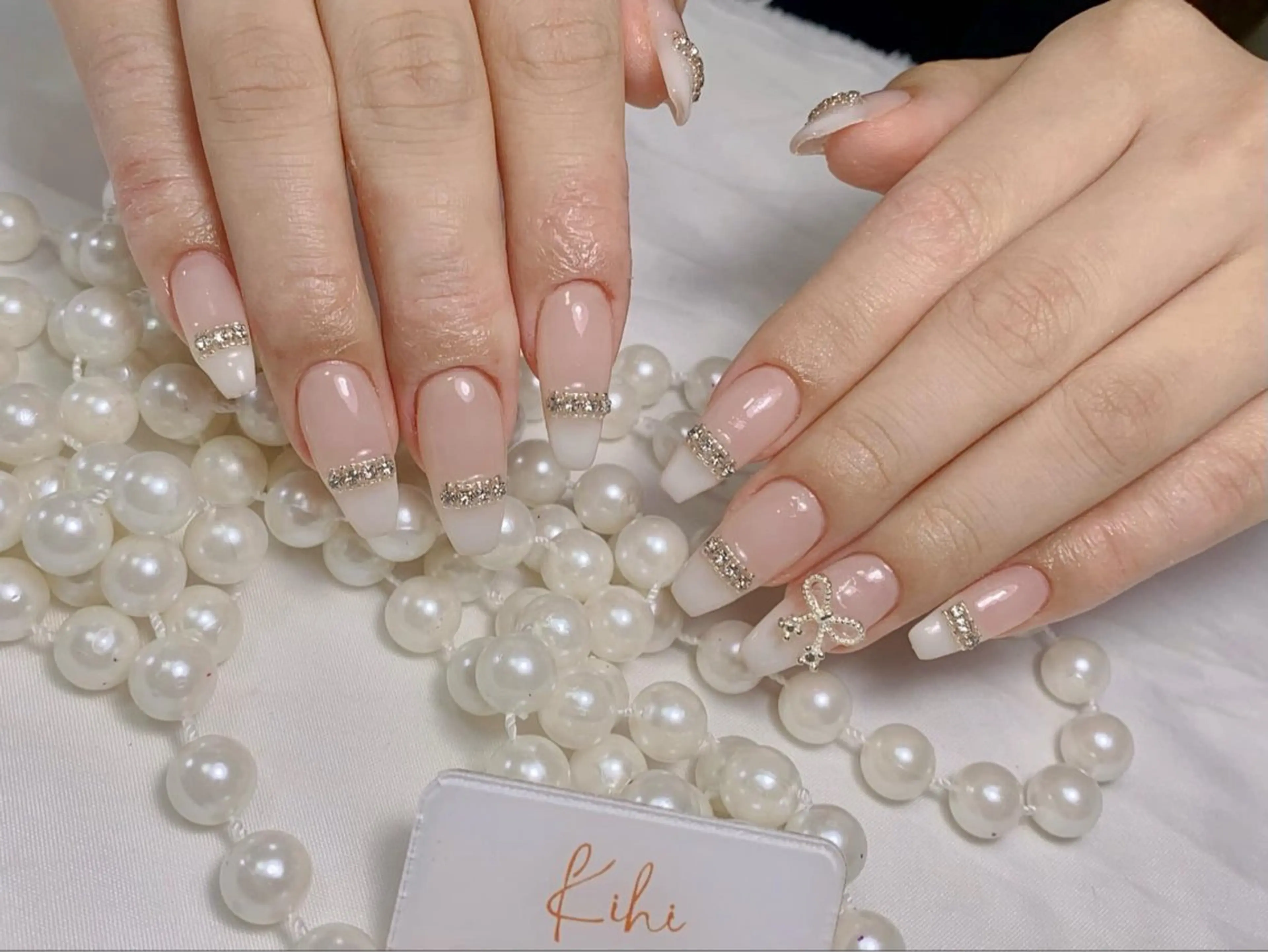 ネイル アートネイル フレンチネイル ジェルネイル グラデーション 韓国ネイル ハンドネイル ハンドケア さくら💮💮 【オフ無料】のネイルデザイン