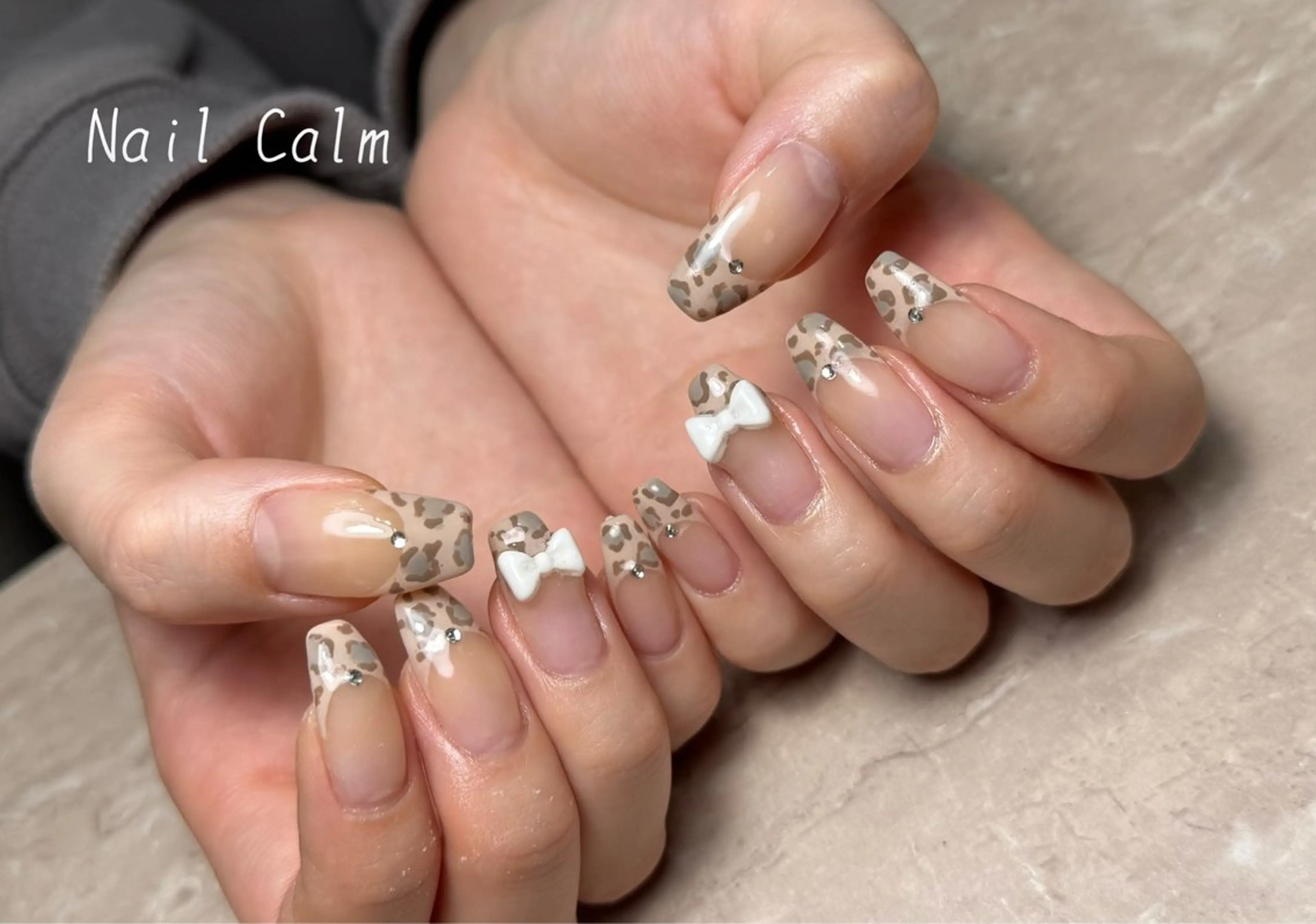 ネイル アニマル柄 ハンドネイル Nail Calm所属・プライベートサロン Calmのネイルデザイン