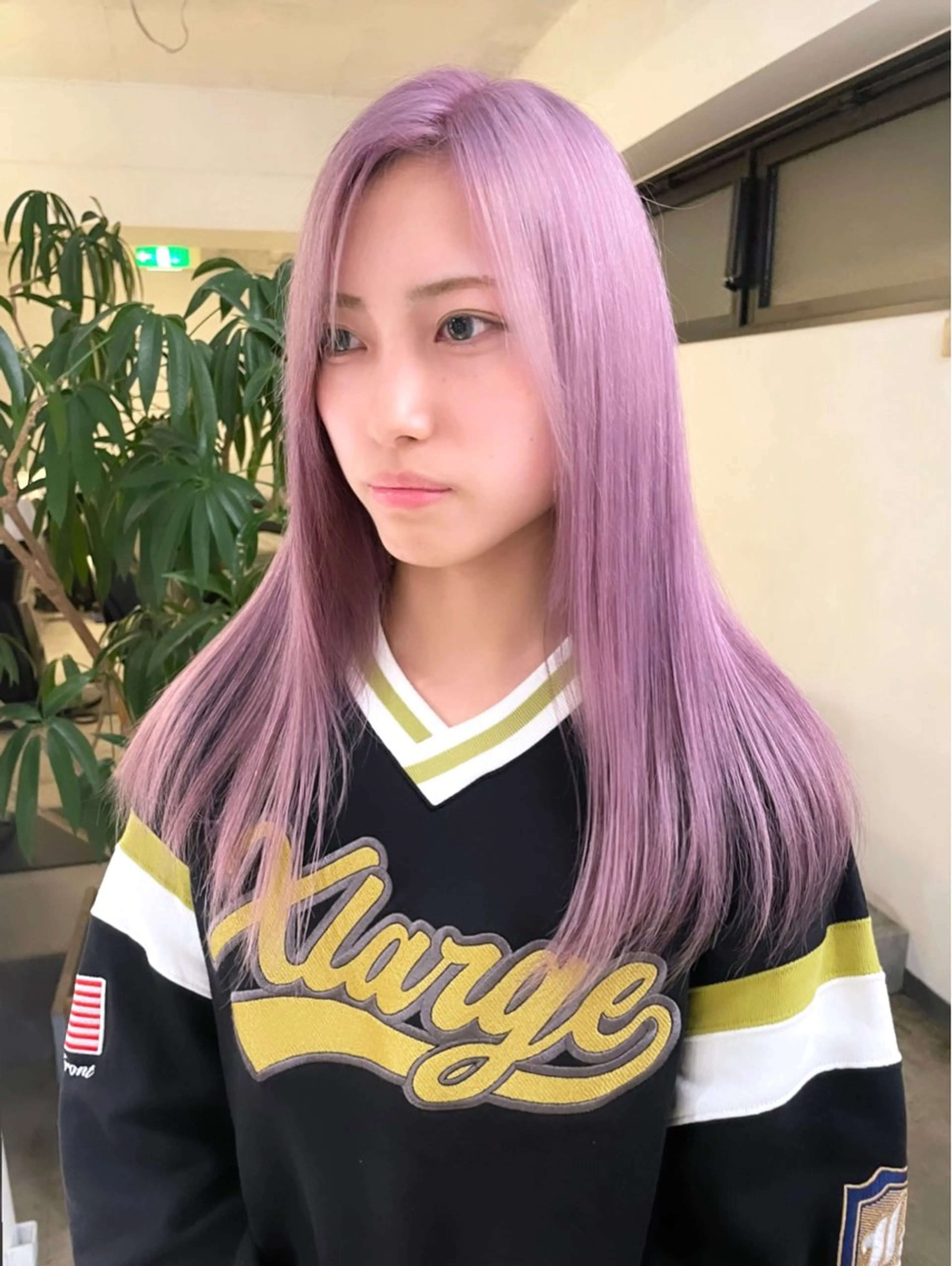 ロング カラー ベージュカラー ブリーチ ケアブリーチ ダブルカラー ラベンダーカラー ヘアカラー トリートメント 暖色カラー🍒 ケアブリーチ/akiのヘアスタイル