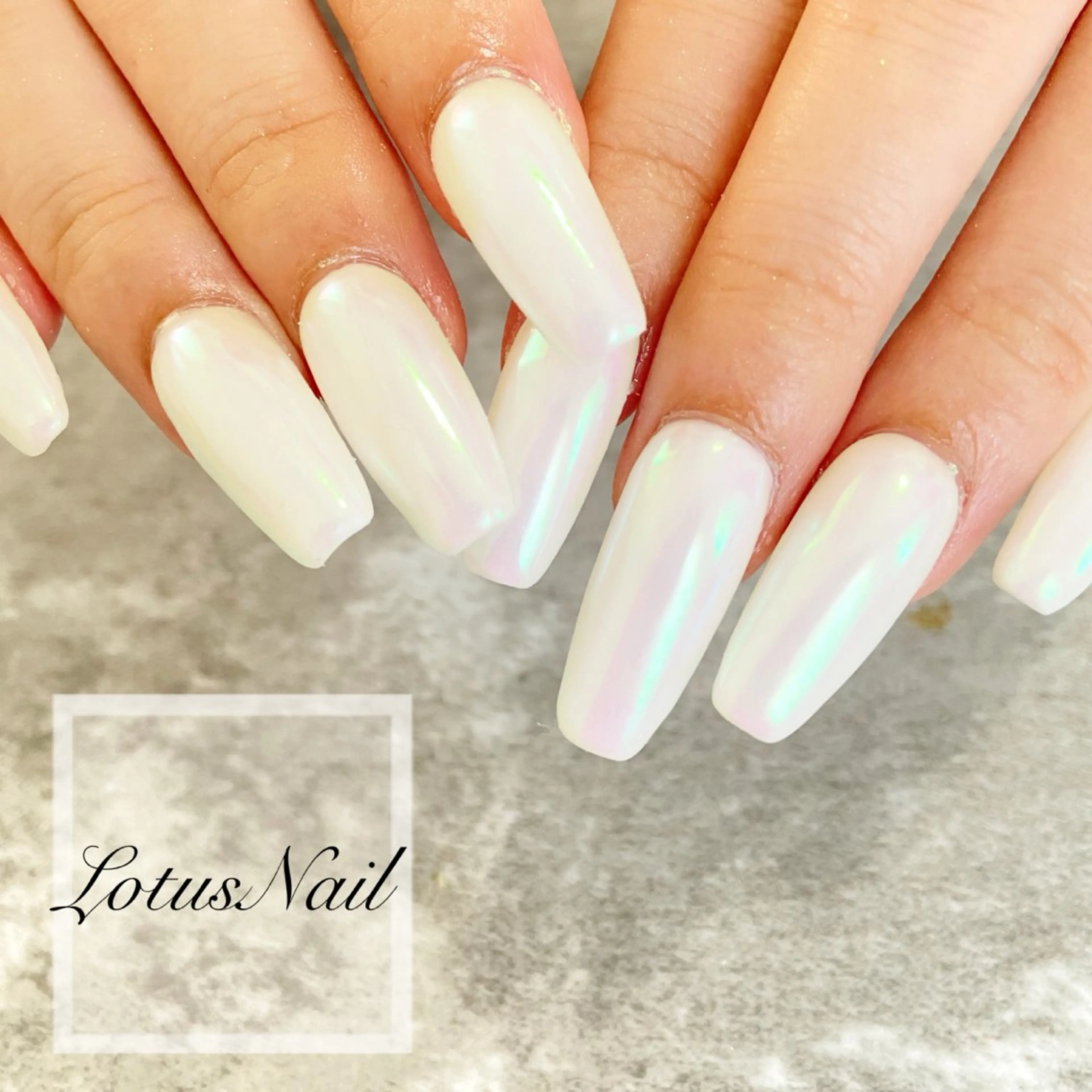 ネイル オーロラネイル スカルプネイル Lotus Nailのネイルデザイン