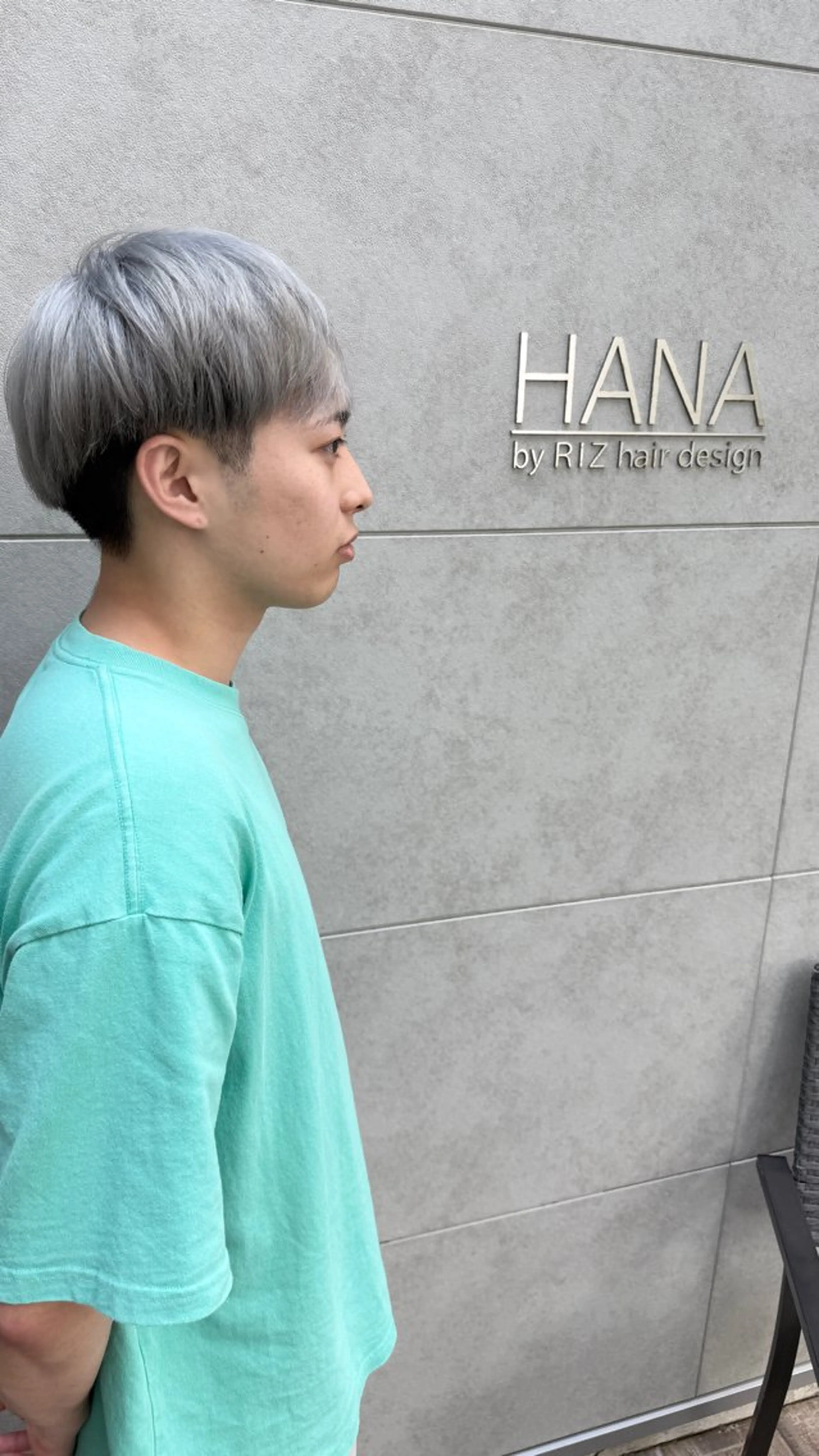 ショート ヘアカラー HANA by RIZのヘアスタイル