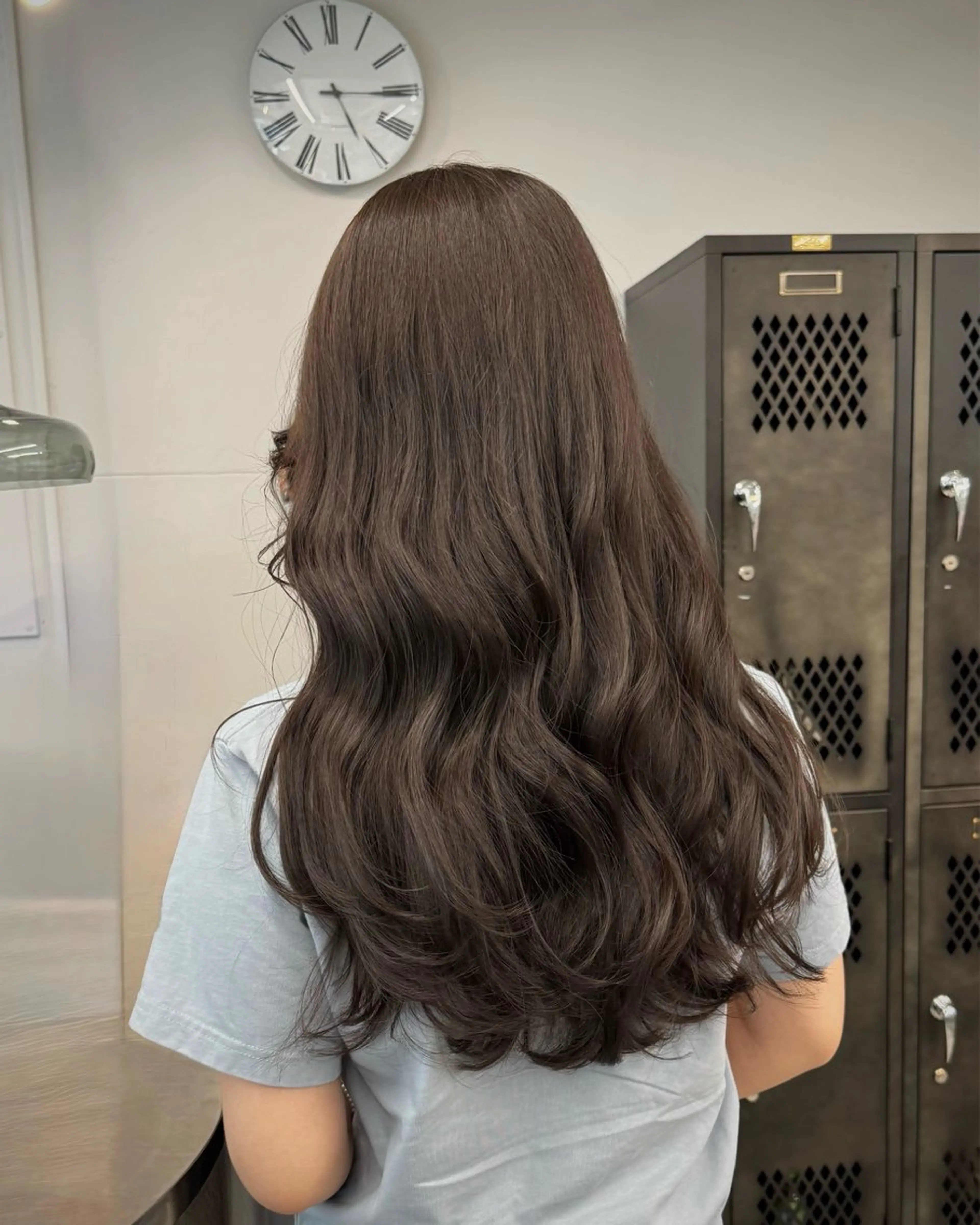 ミディアム カット ヘアカラー トリートメント INORI|レイヤー |ハッシュカットのヘアスタイル