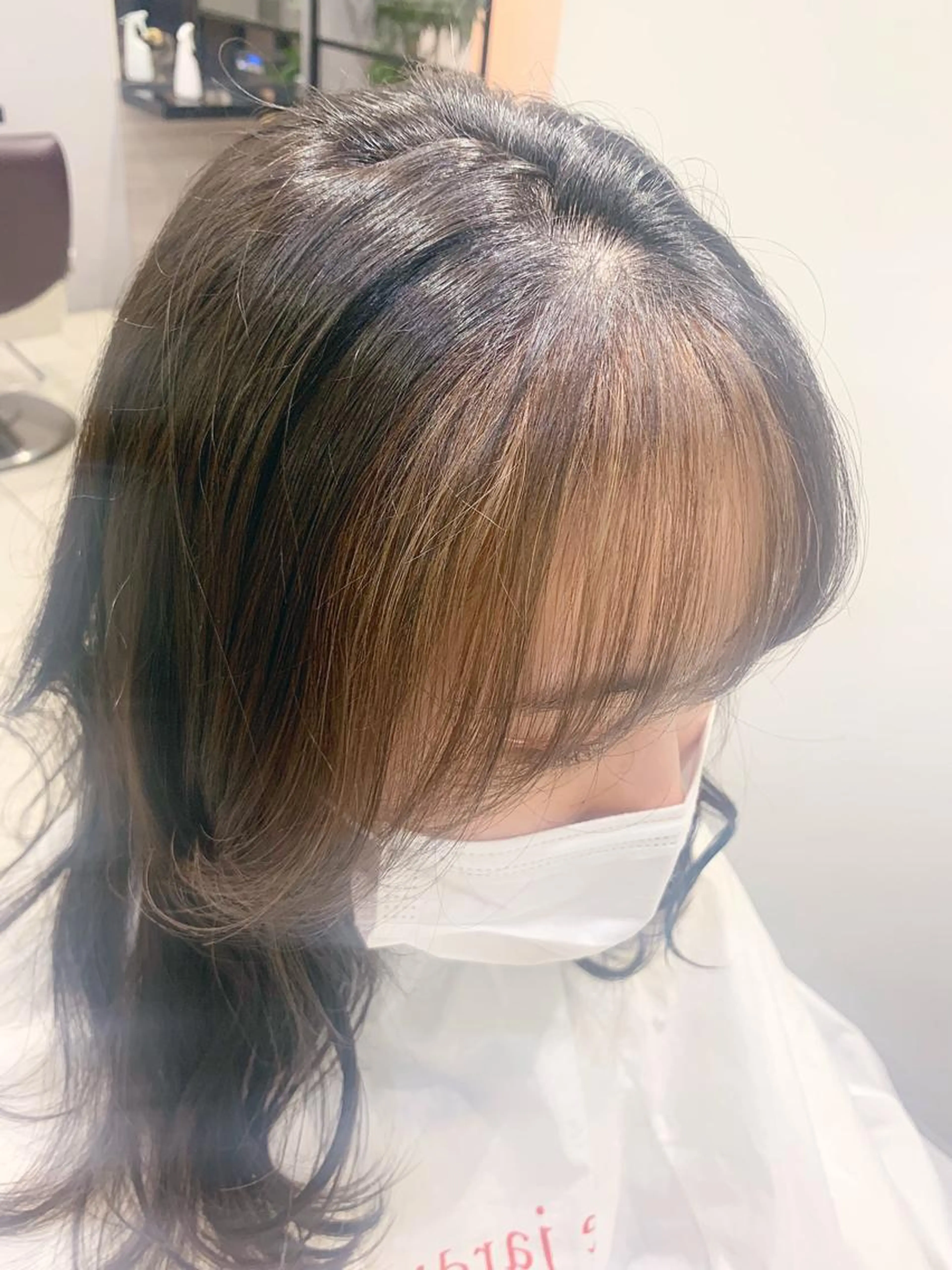 ブリーチ込み🌟フェイスフレーミングカラー🦩orヘムライト💡+シャンプートリートメント🧴‎の写真