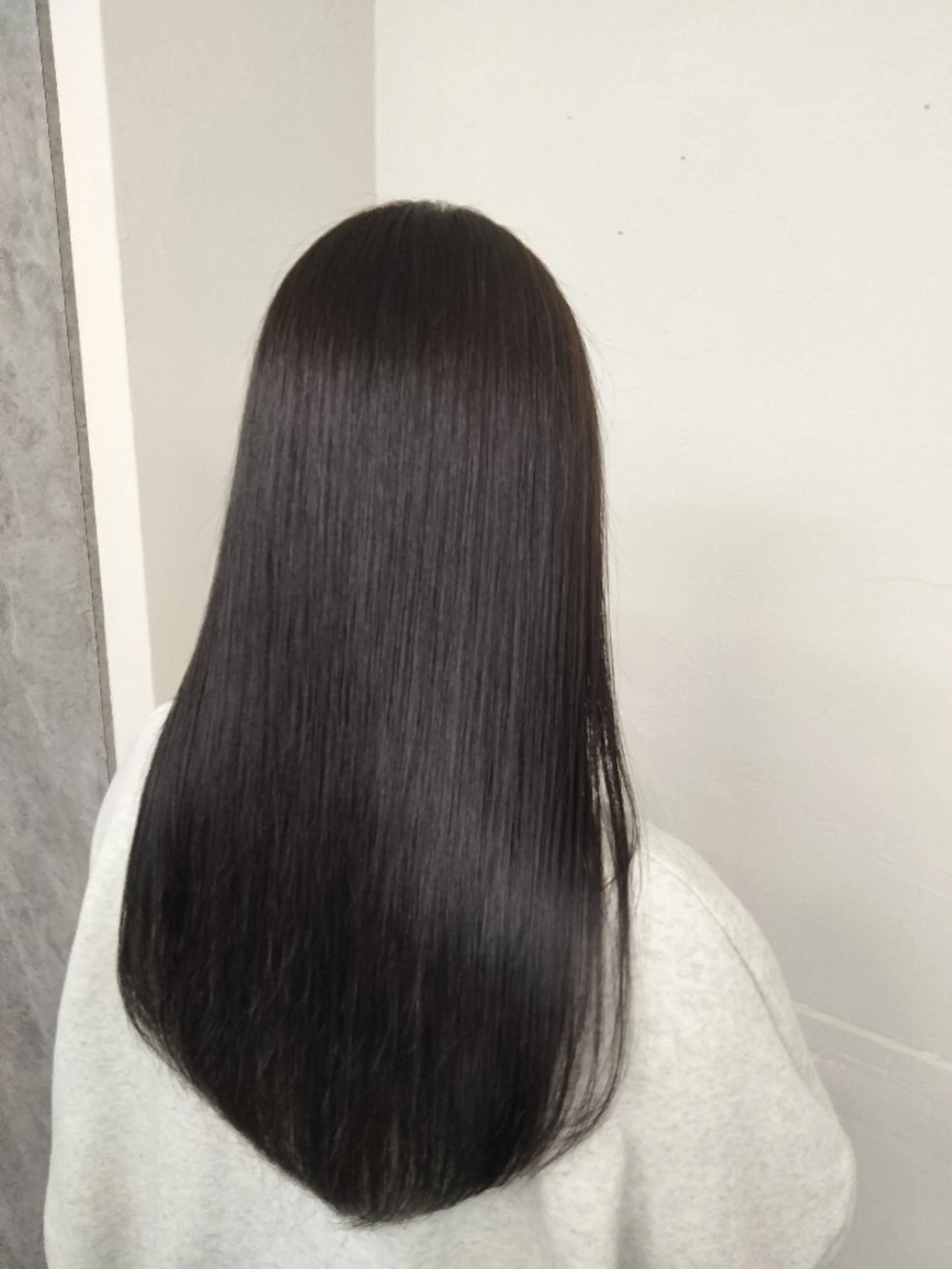 縮毛矯正（カット込み）＋トリートメント✨の写真