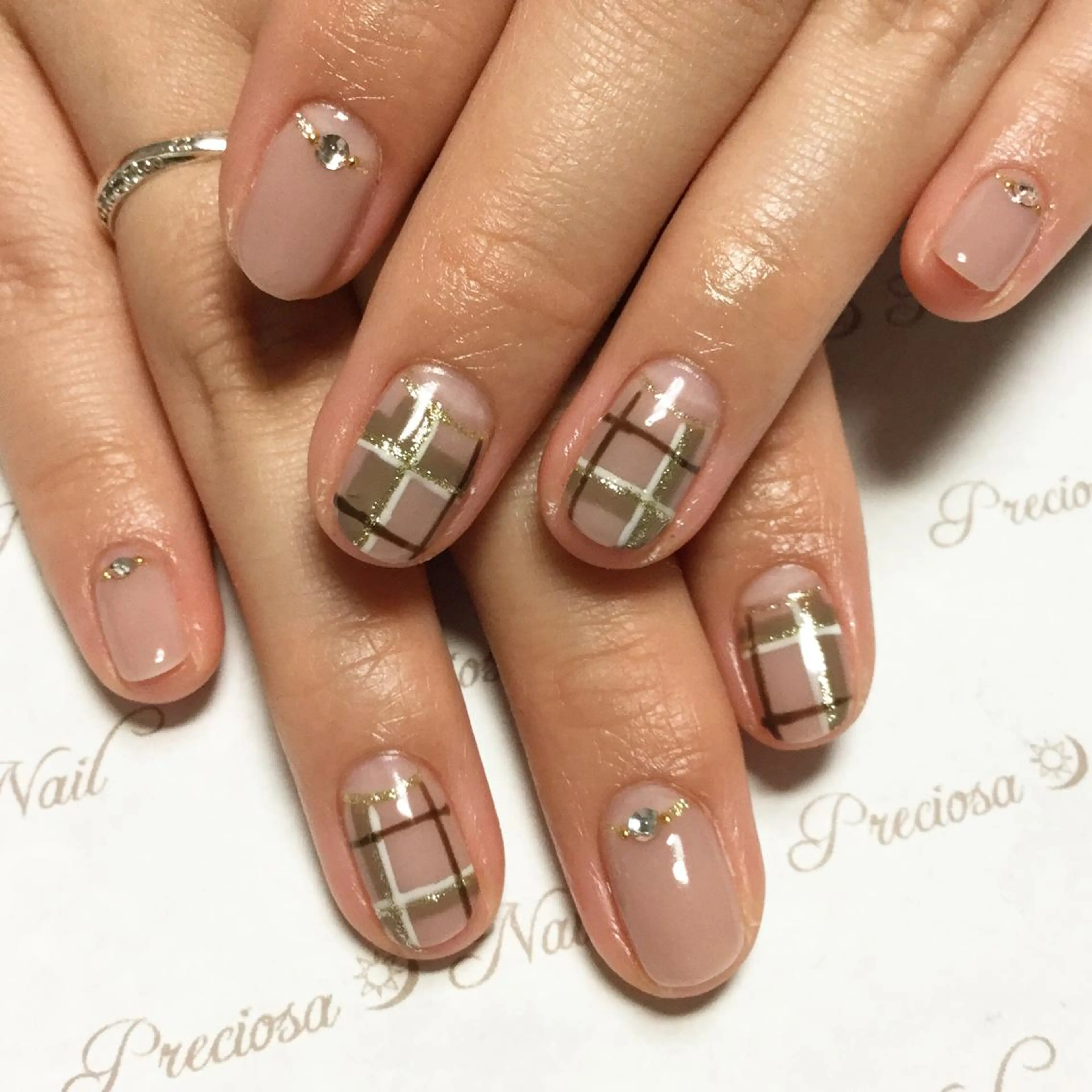 ネイル preciosa.nail所属・久場 晴美のネイルデザイン