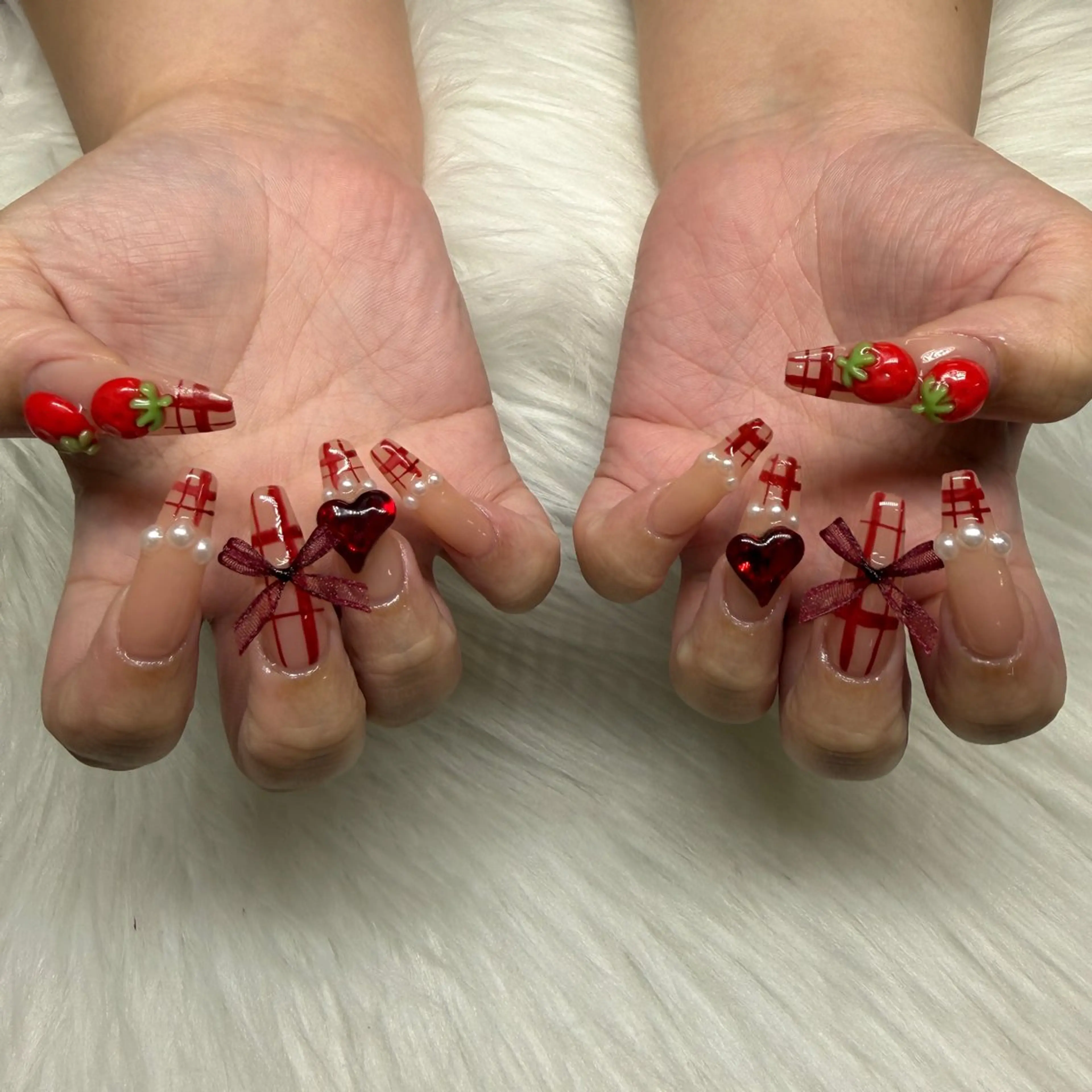 ネイル ハンドネイル Ada立川店🫧宮田 美桜のネイルデザイン