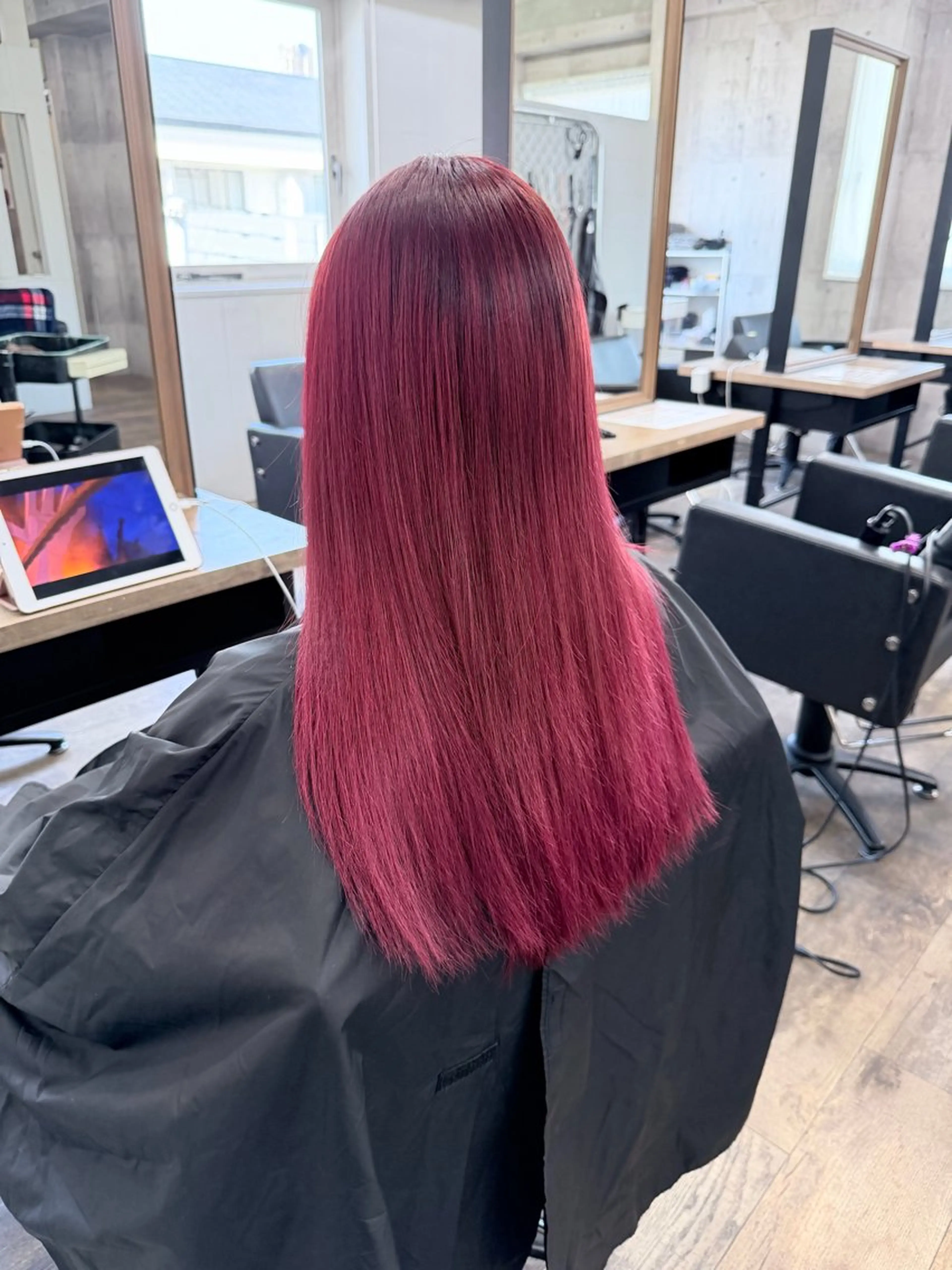 セミロング ボブ ハイライト レイヤーカット サニーサイド大名 ダブルカラー髪質改善のヘアスタイル