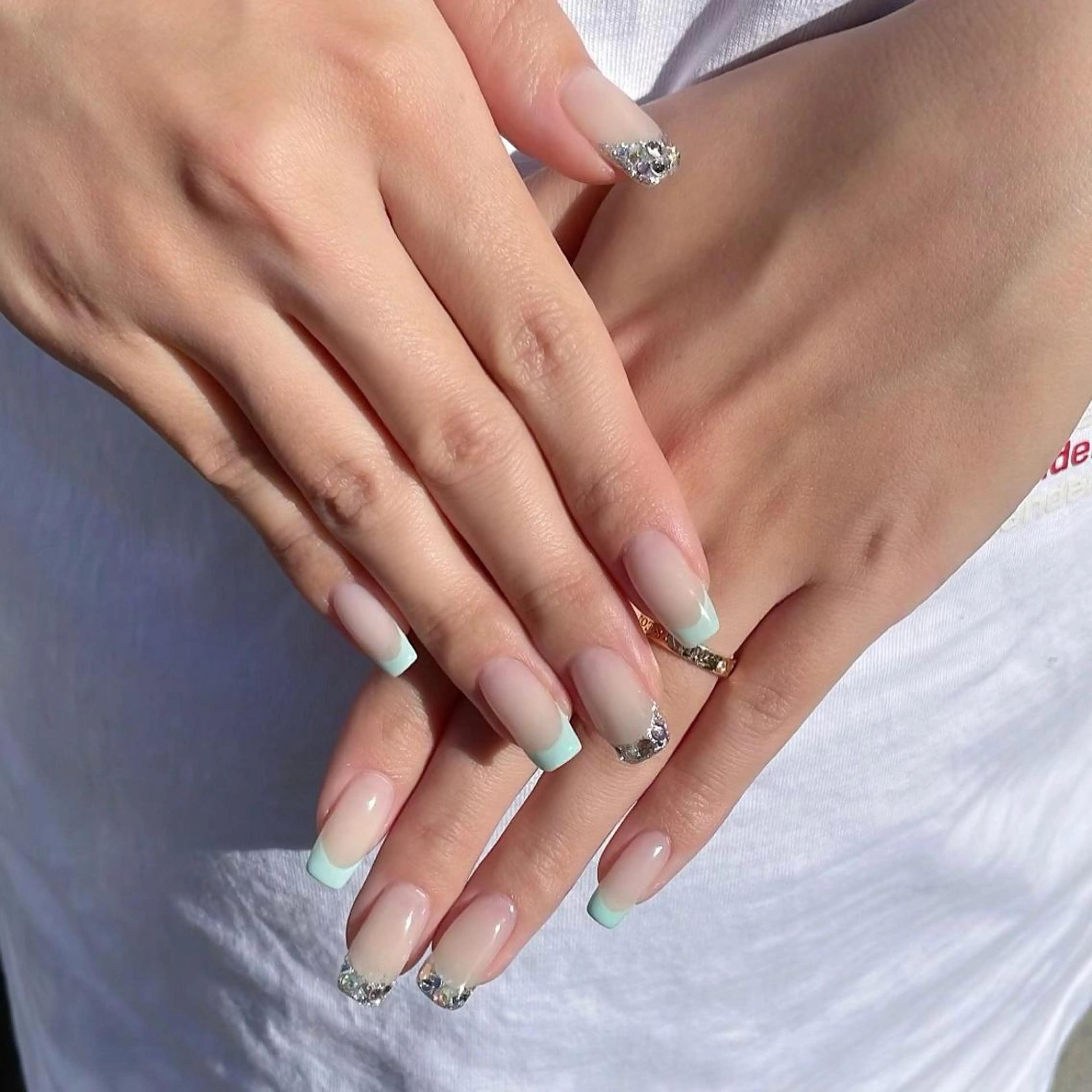 ネイル ニュアンスネイル Lofinails ちひろのネイルデザイン