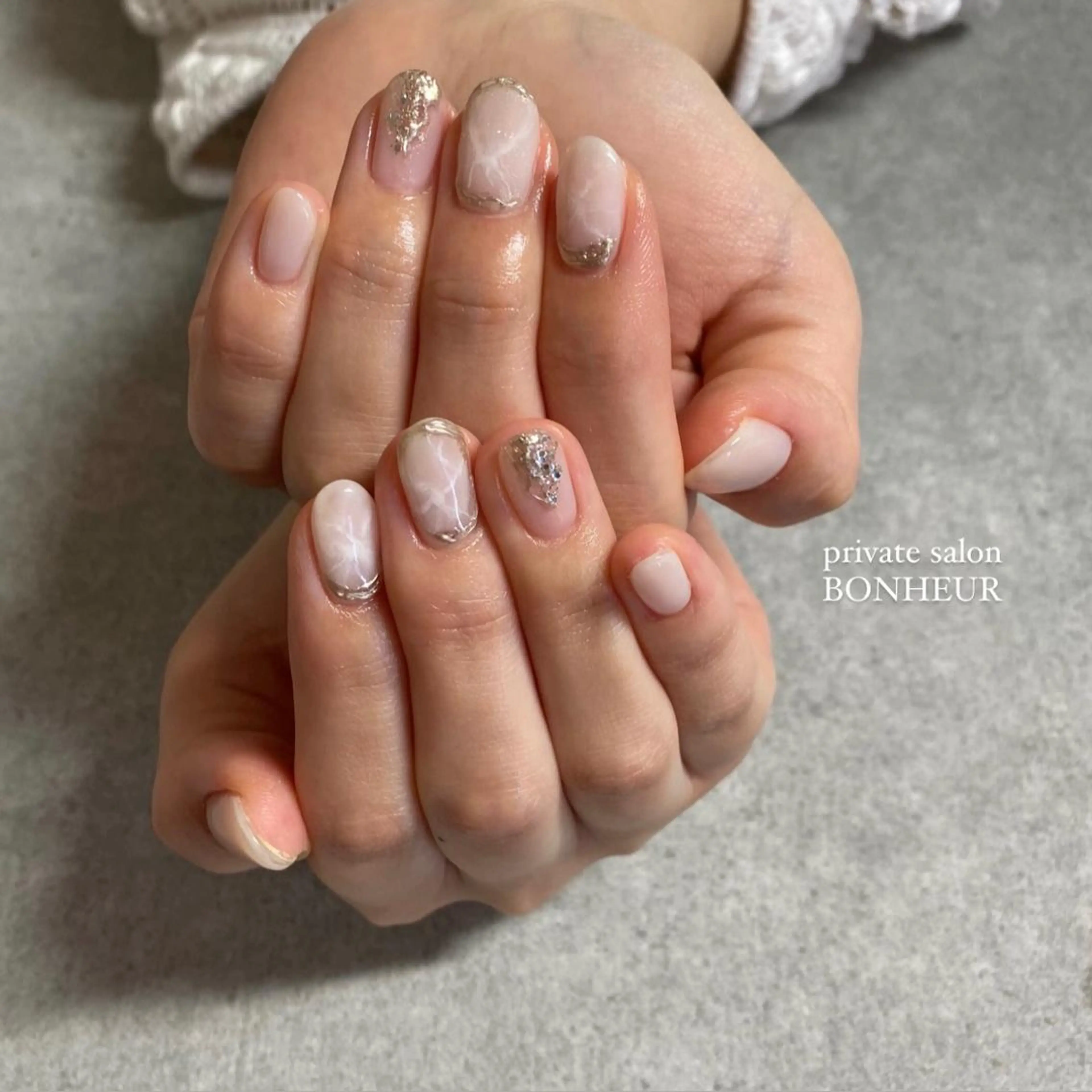 ネイル ハンドネイル BONHEUR Annaのネイルデザイン