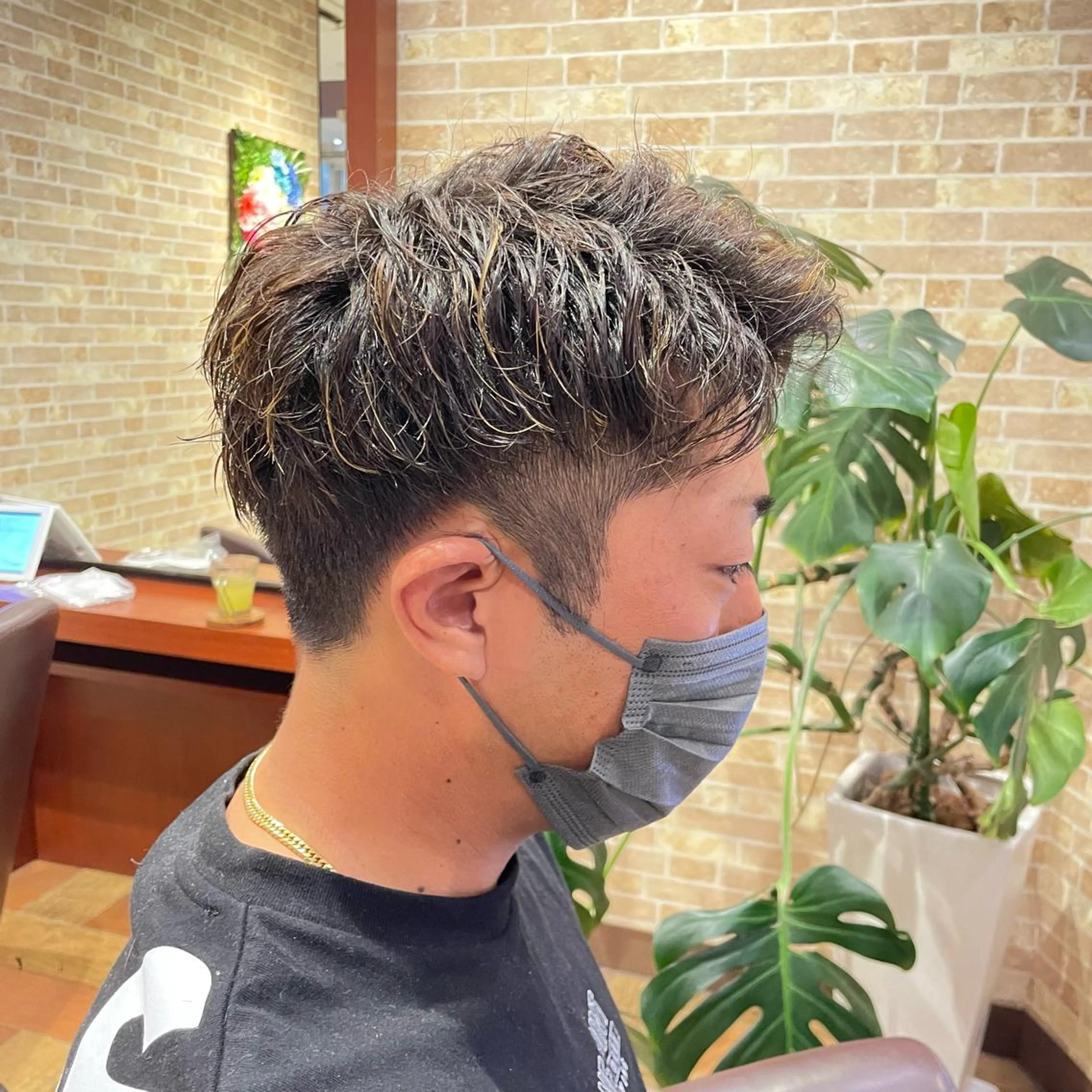 ショート パーマ メンズ ツイスパ/メンズ特化 🦋𝑺𝑶𝑵𝑬の眉毛・アイブロウイメージ