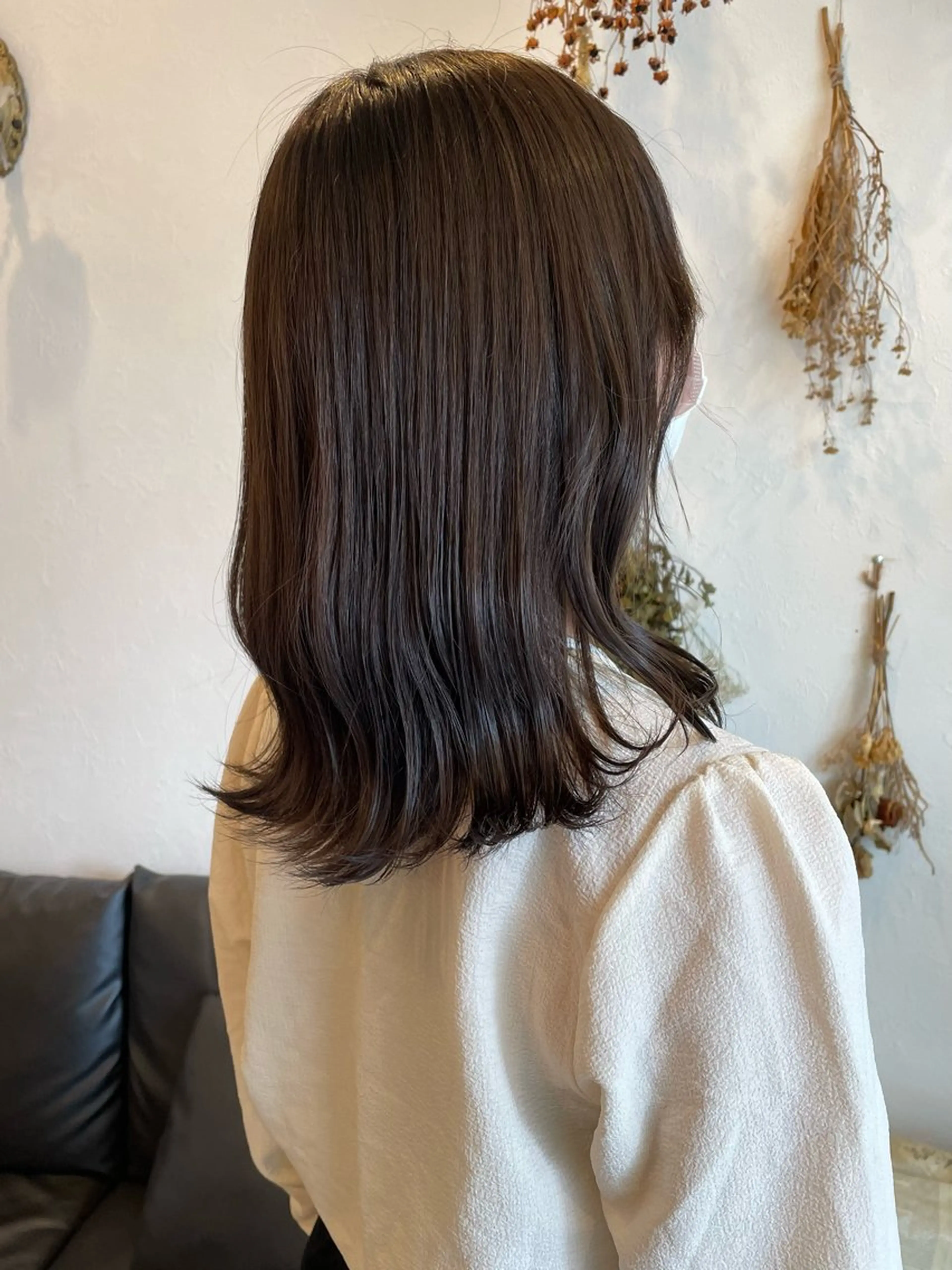 ミディアム カラー グレージュ ヘアカラー トリートメント m ā l o.🌷 サカモトマイコのヘアスタイル