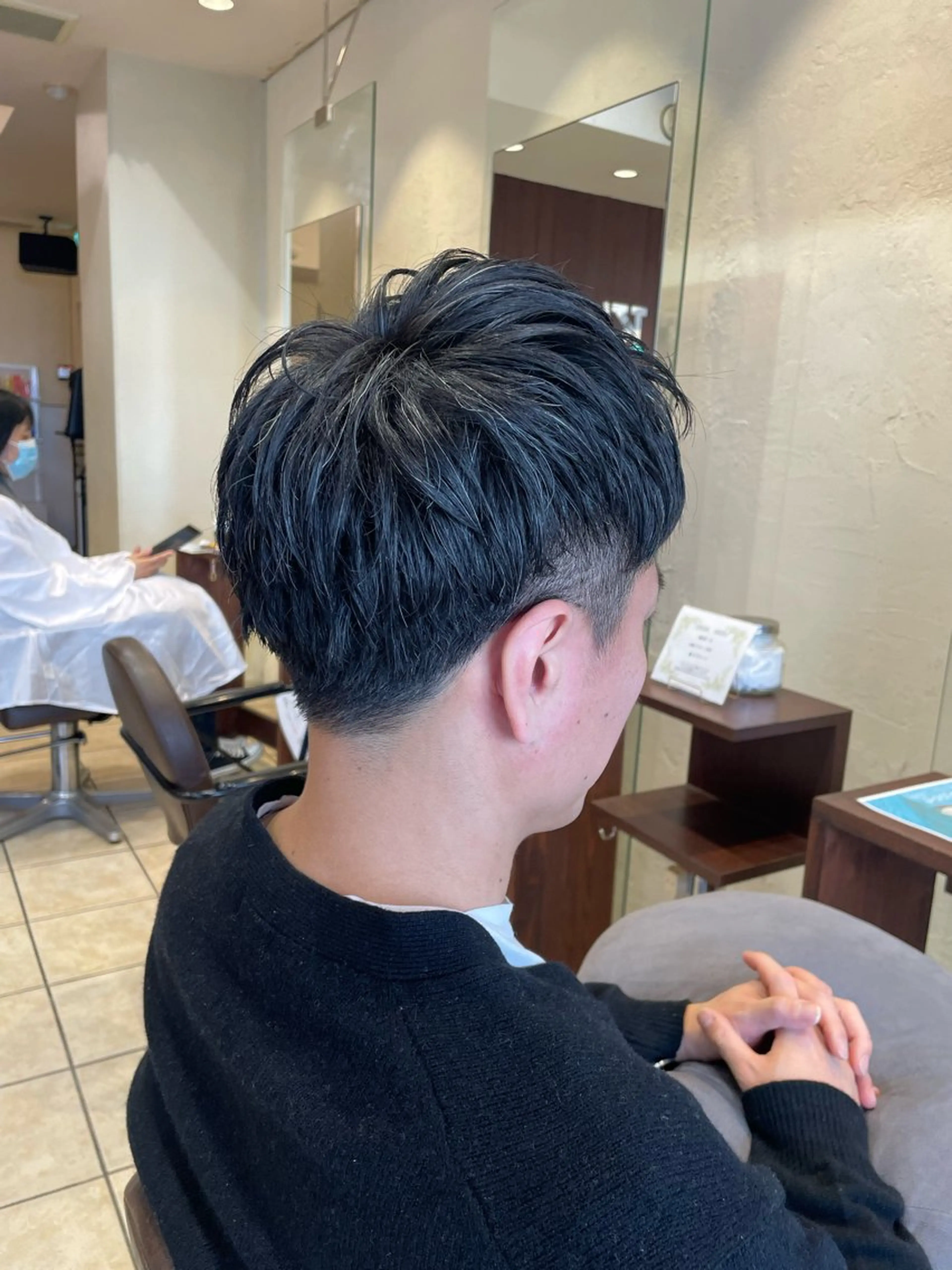 ショート カット 桑田 新菜のヘアスタイル