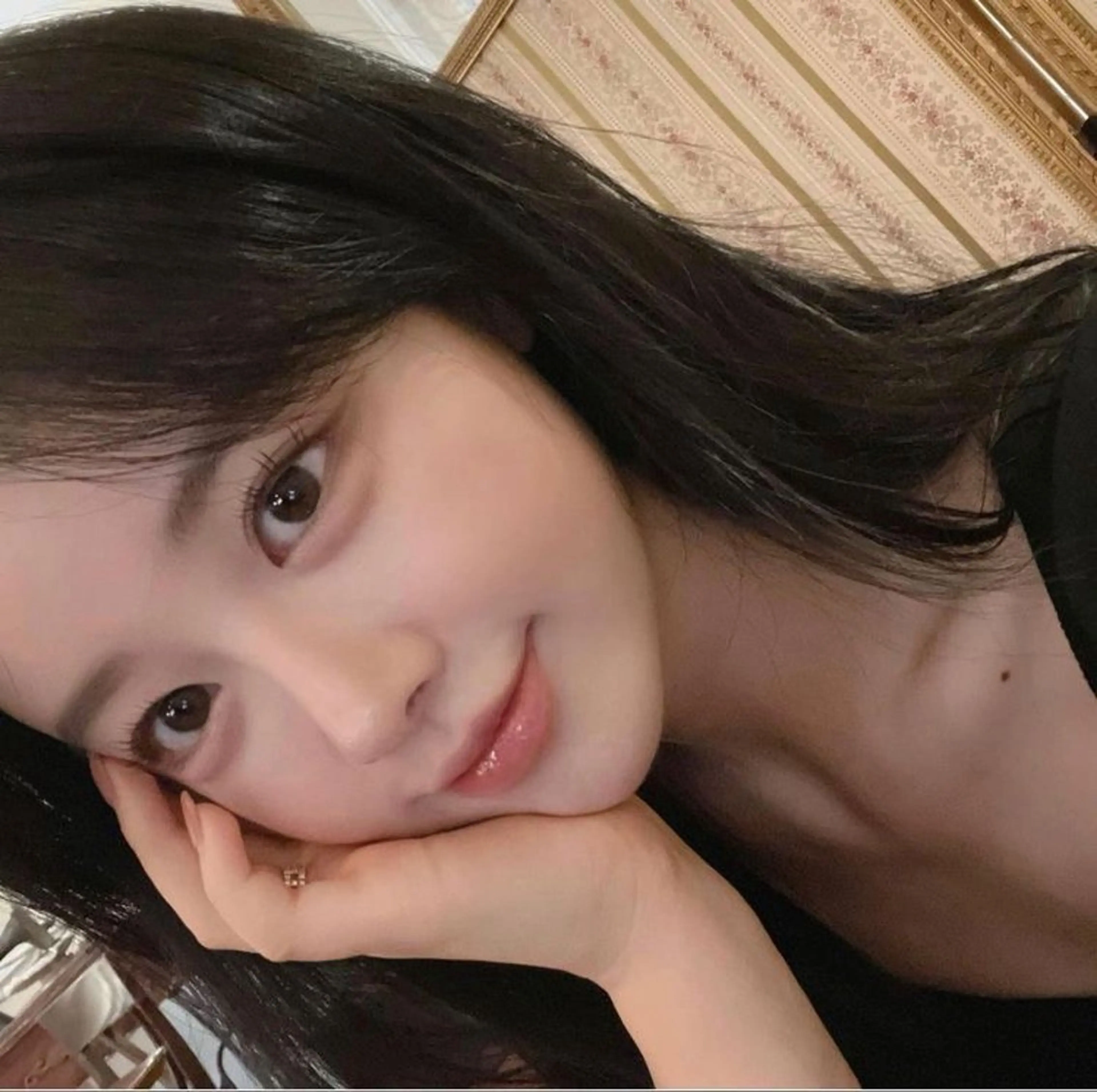 カラー カット ヘアカラー 韓国風暗髪ヘア🤍 🫧MIREIのヘアスタイル