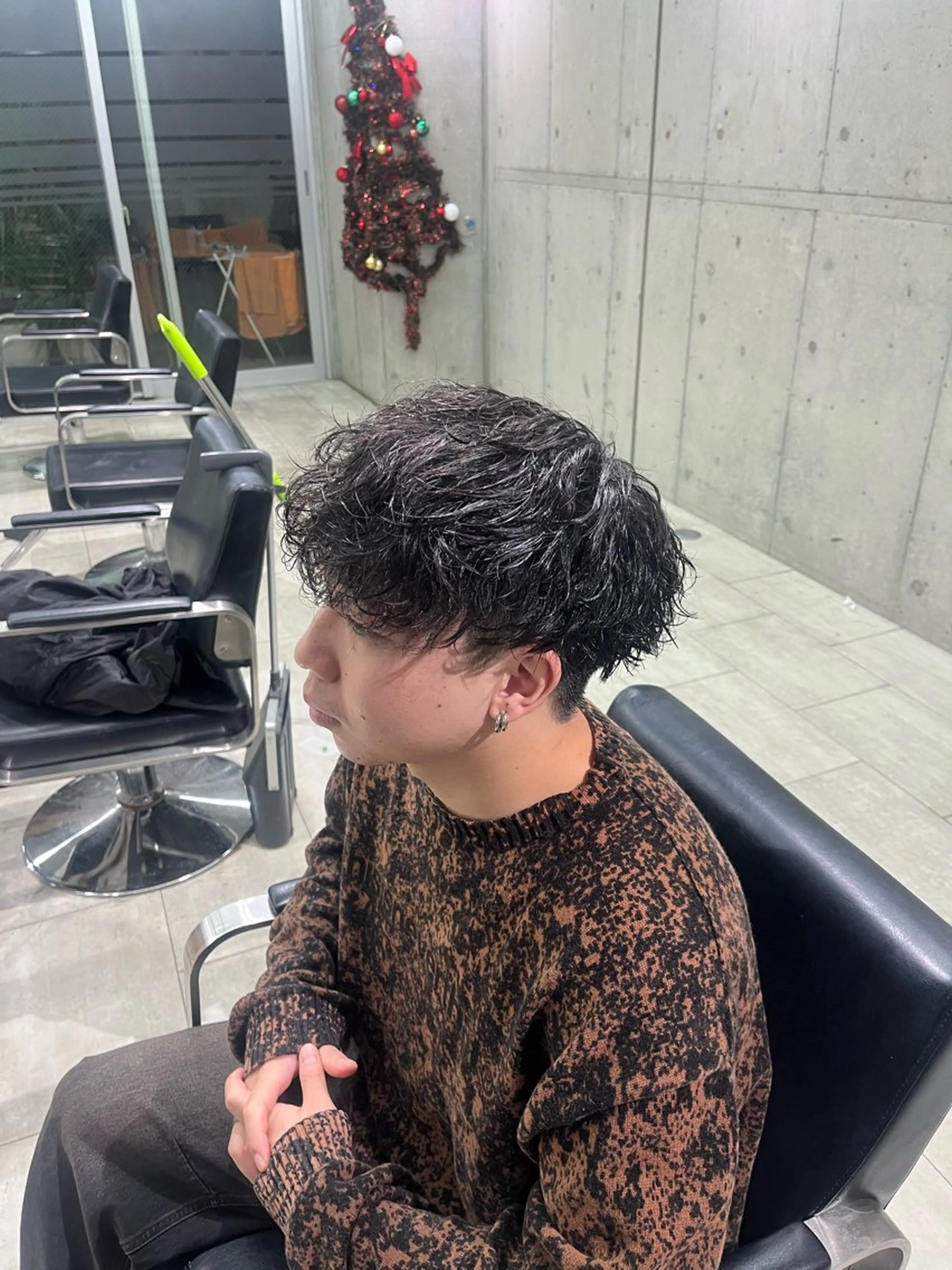 パーマ メンズ マッシュ 波巻きパーマ カット パーマ Kvell&Co.所属・心斎橋/✨ハイトーン ✨/isseiのヘアスタイル