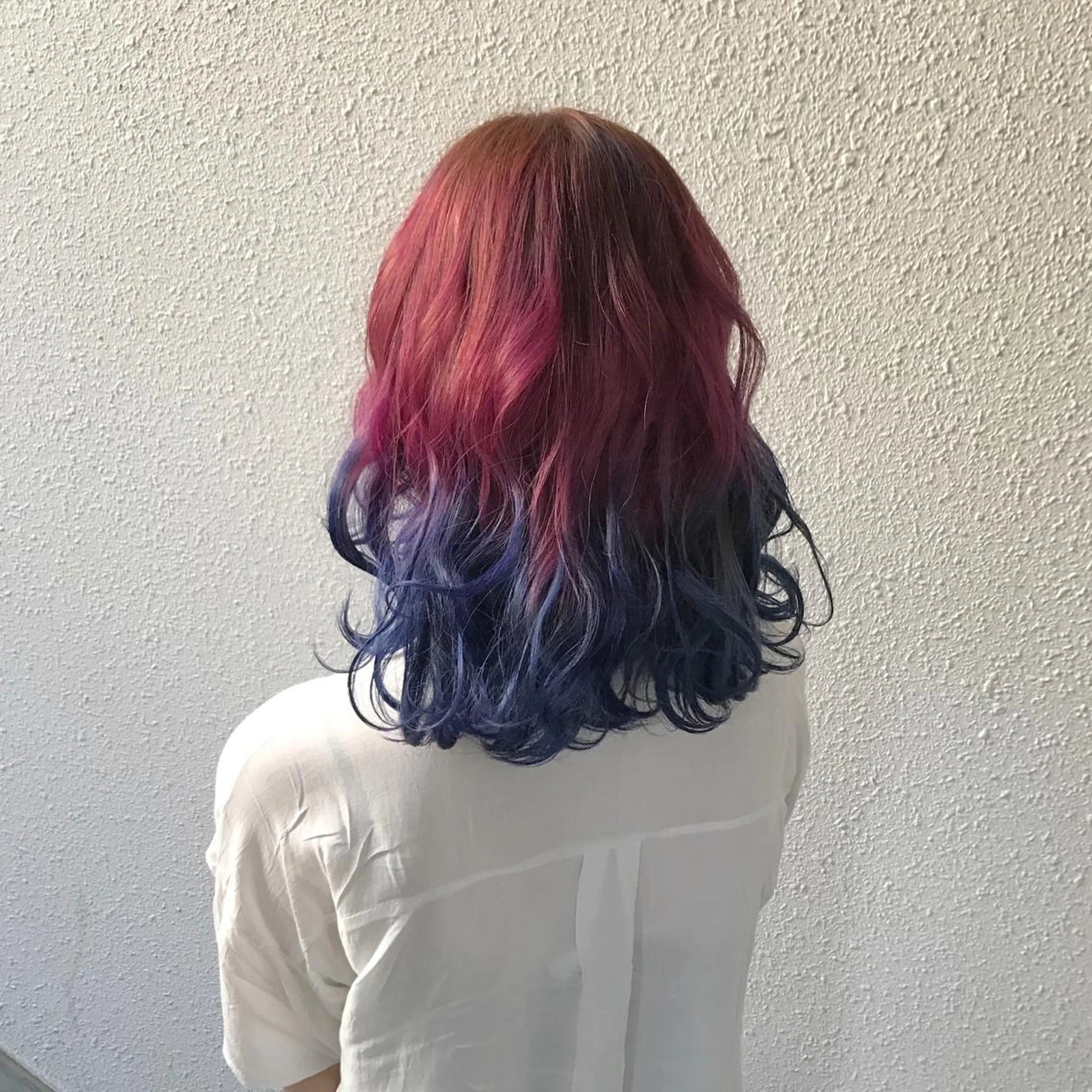 セミロング カラー インナーカラー/天神 ブリーチ/吉田のヘアスタイル