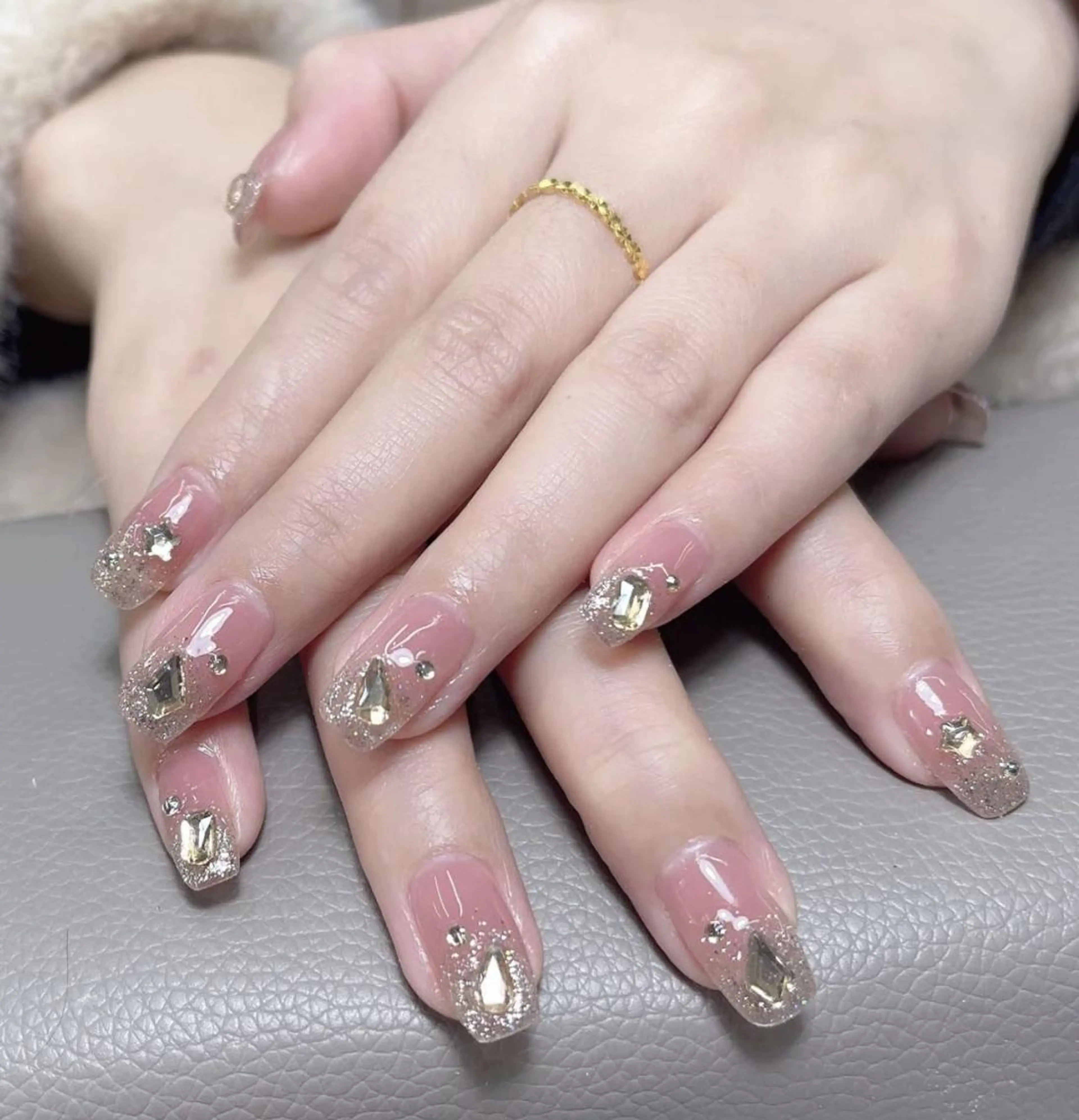 ネイル Queen's ゆなのネイルデザイン