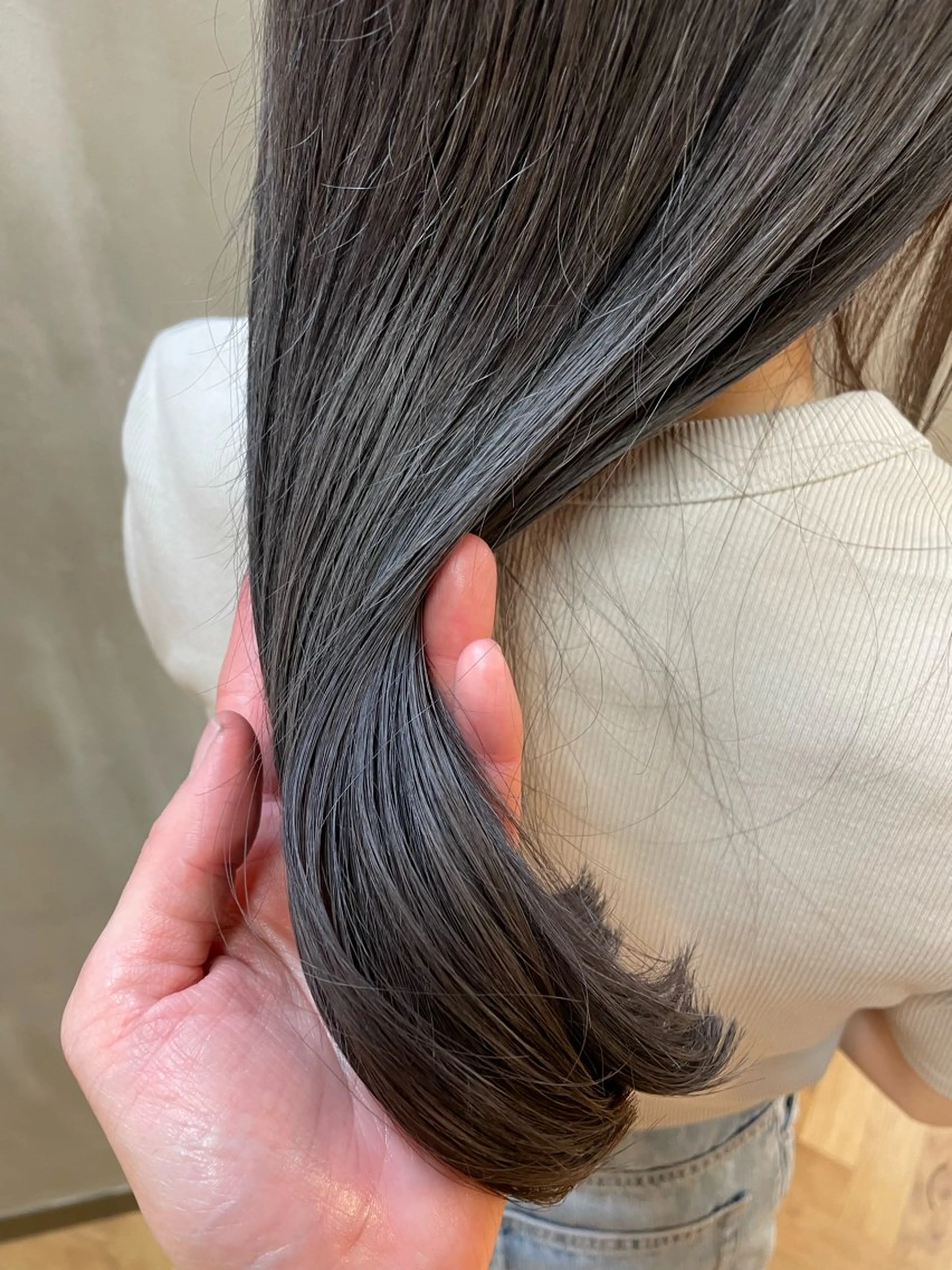 ミディアム カラー パーマ ヘアアレンジ メンズ グレージュ ラベンダーカラー ラベンダーグレージュ ラベンダーグレー カット ヘアカラー トリートメント tatsumi/ボブ ウルフ/レイヤーのヘアスタイル