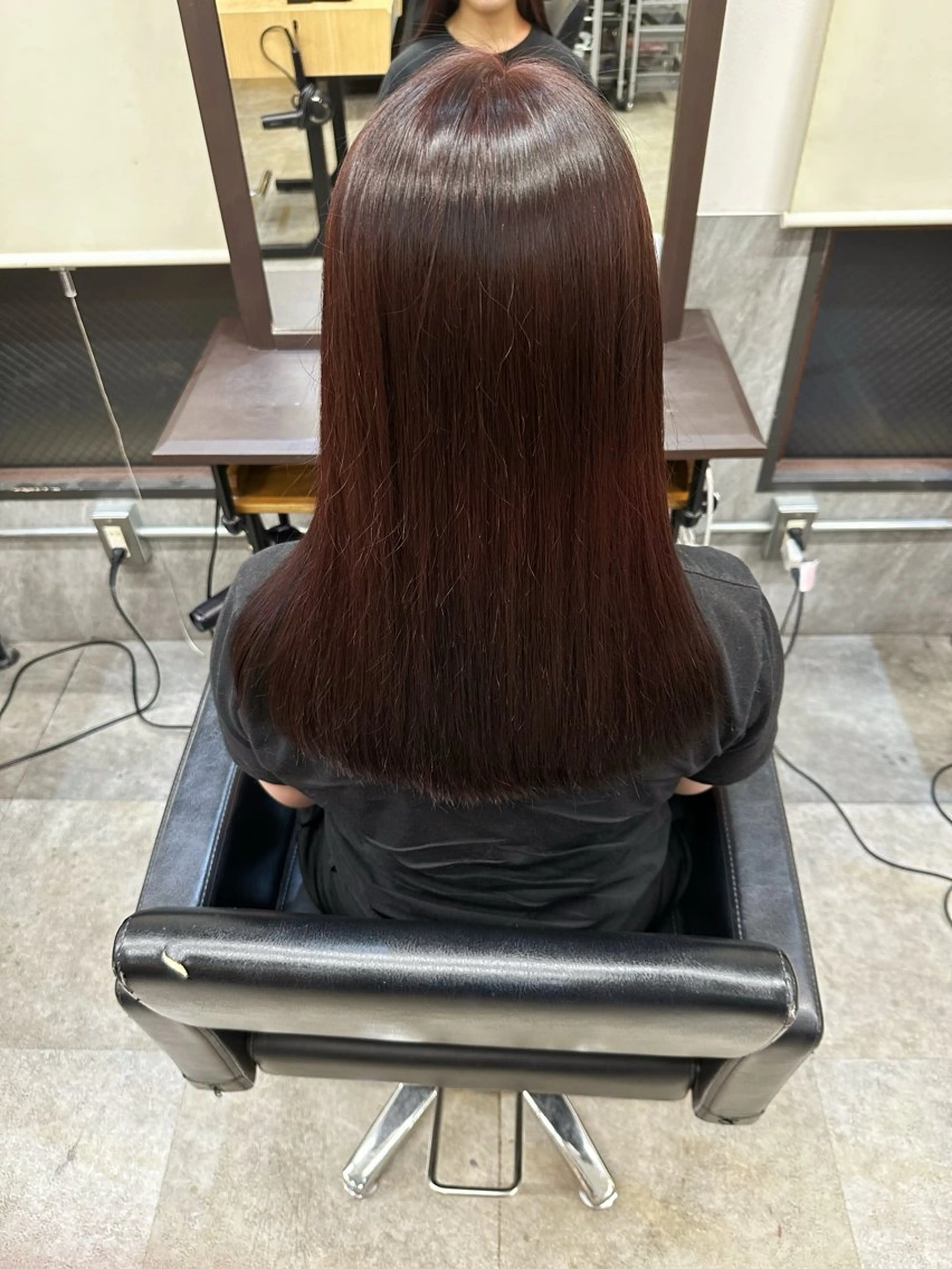 セミロング カラー ヘアカラー 伊賀本 夢麻のヘアスタイル