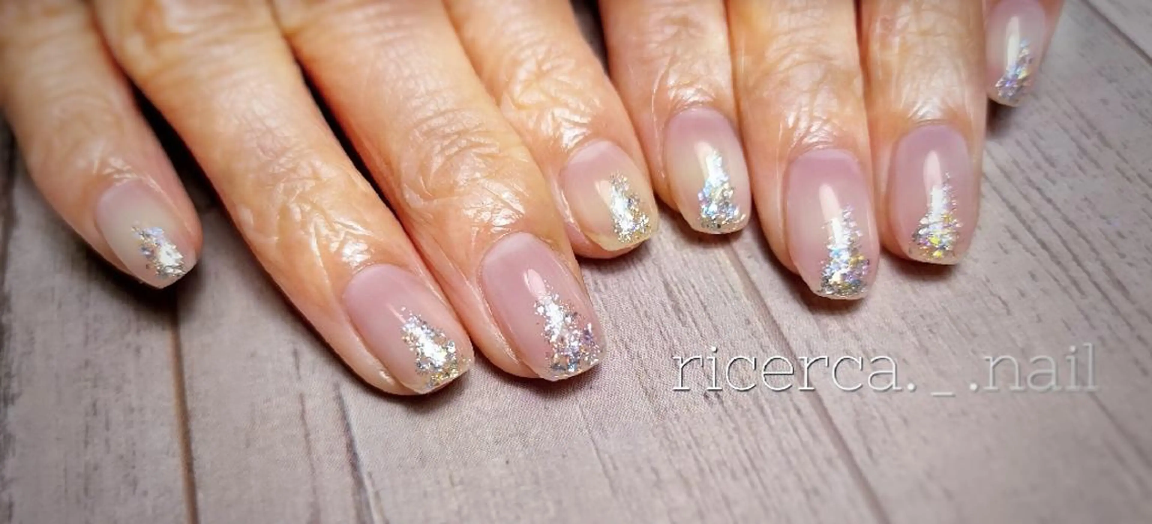 《オフなし・ハンド》ジェルネイル*˖⌖ﾟワンカラー*˖⌖ﾟの写真