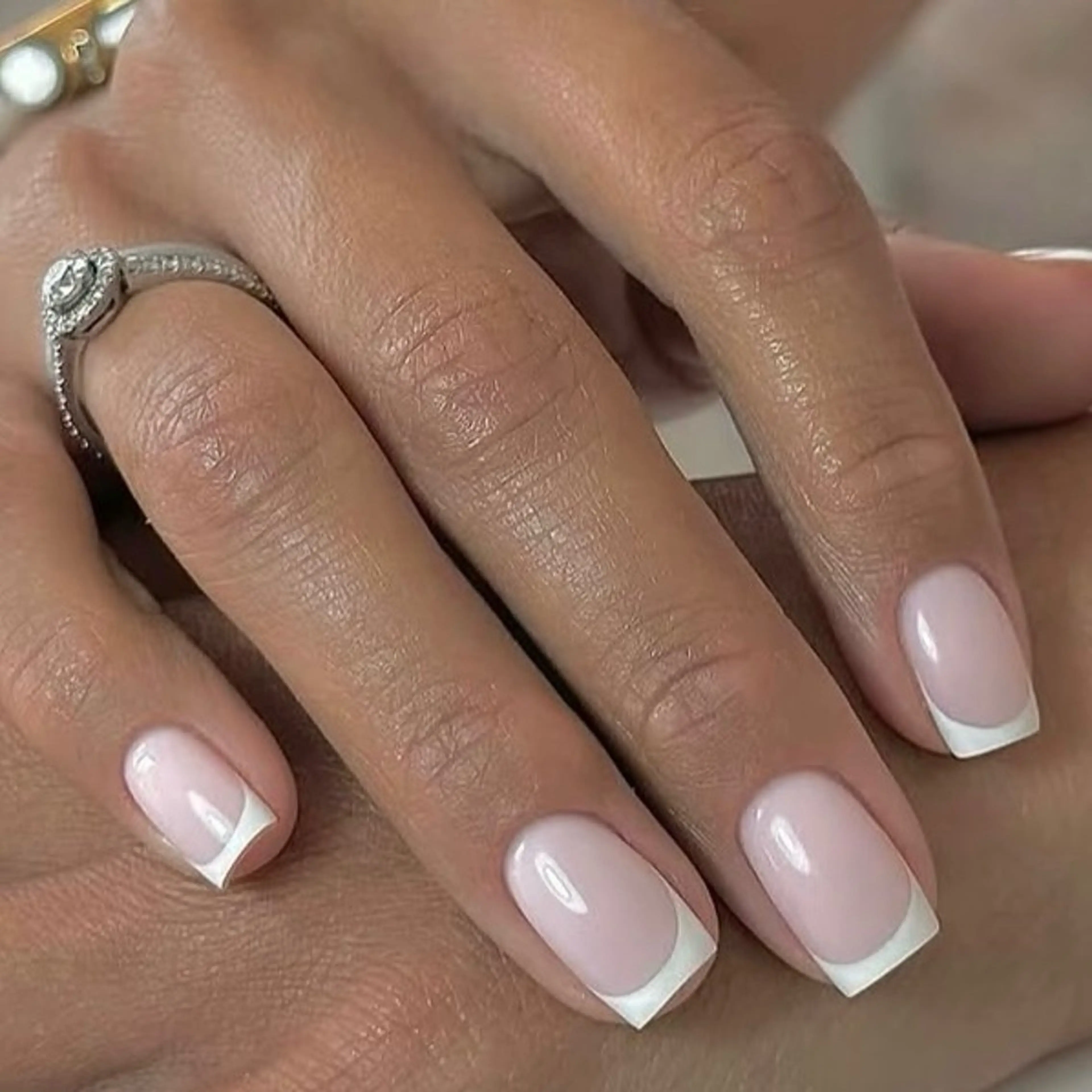 ネイル 高木 維麗絲のネイルデザイン