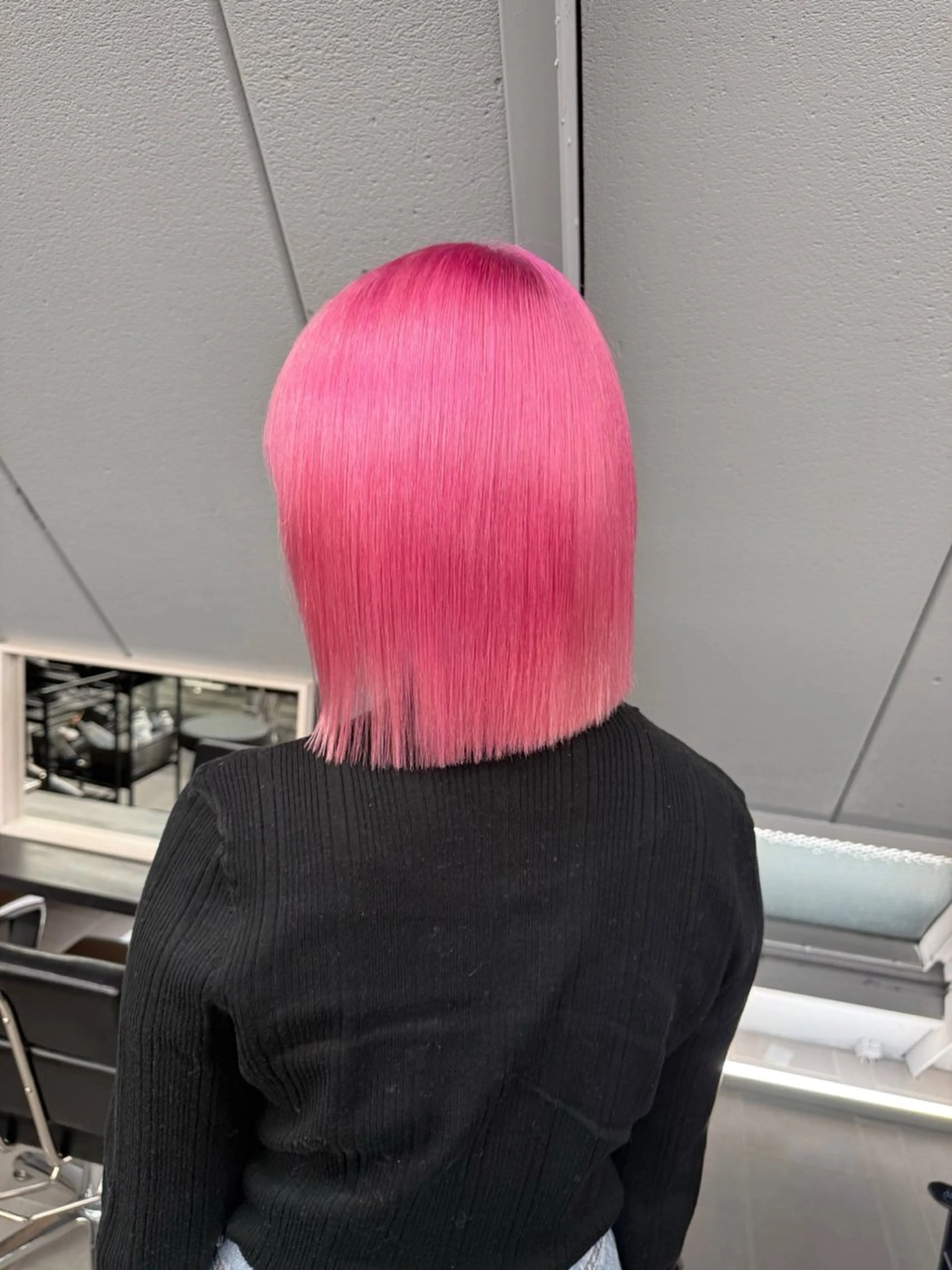 ミディアム ヘアカラー ROIS 表参道所属・ハイトーン🫧艶髪 MAIKAのヘアスタイル