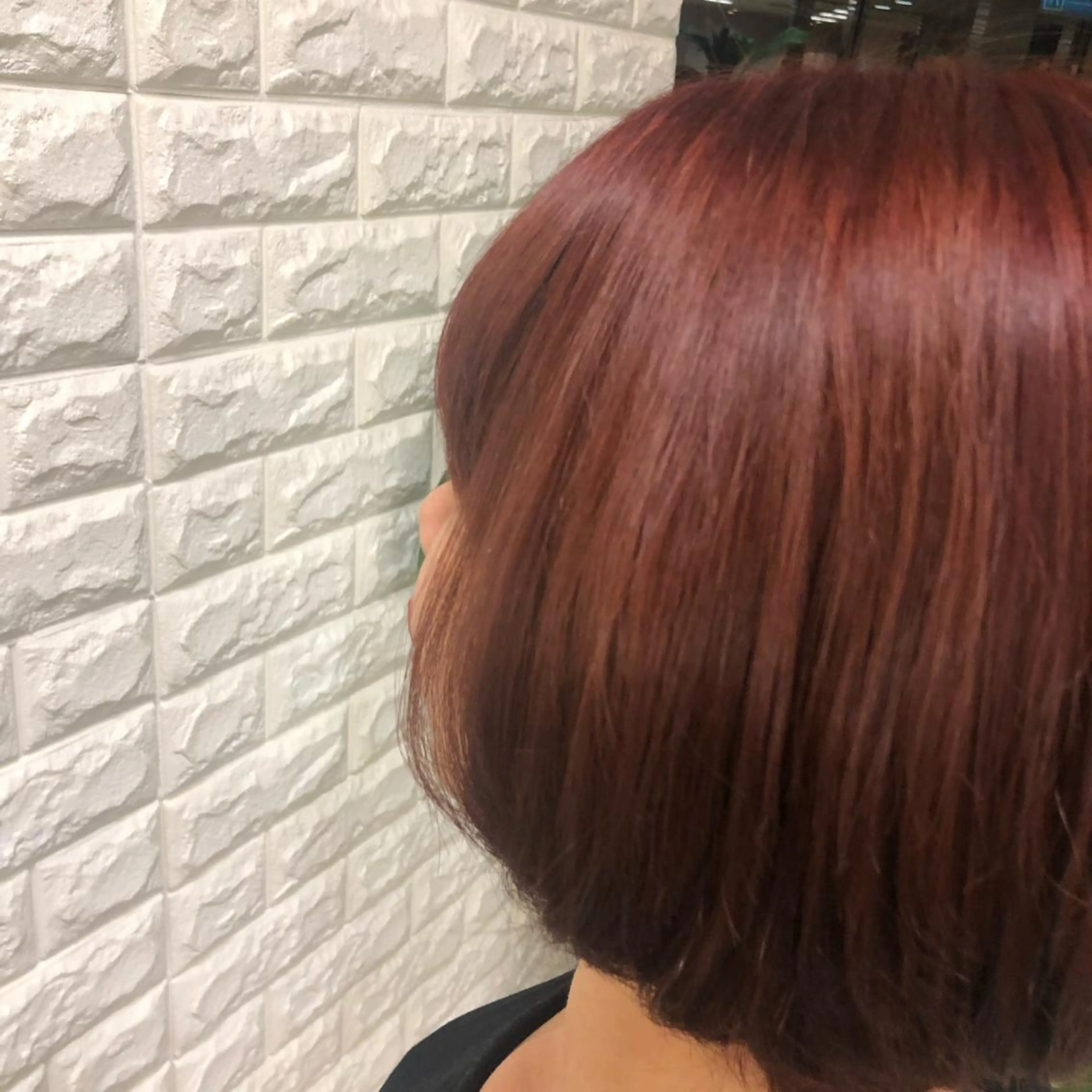 ショート カラー ブリーチ ブラウンカラー ダブルカラー ハイライトカラー ピンクカラー ヘッドスパ narumi🧸のヘアスタイル