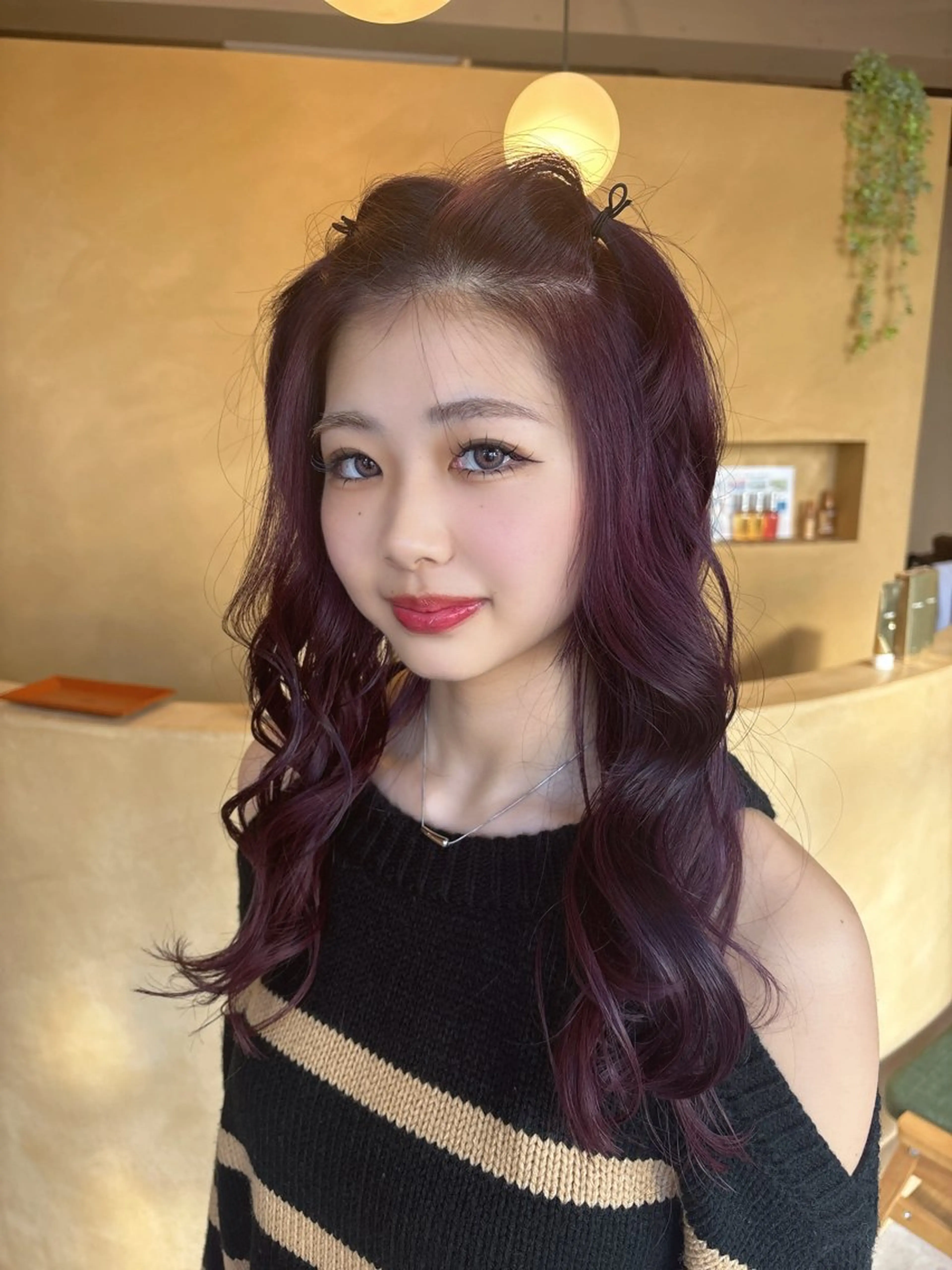 ロング 西田 朋華のヘアスタイル