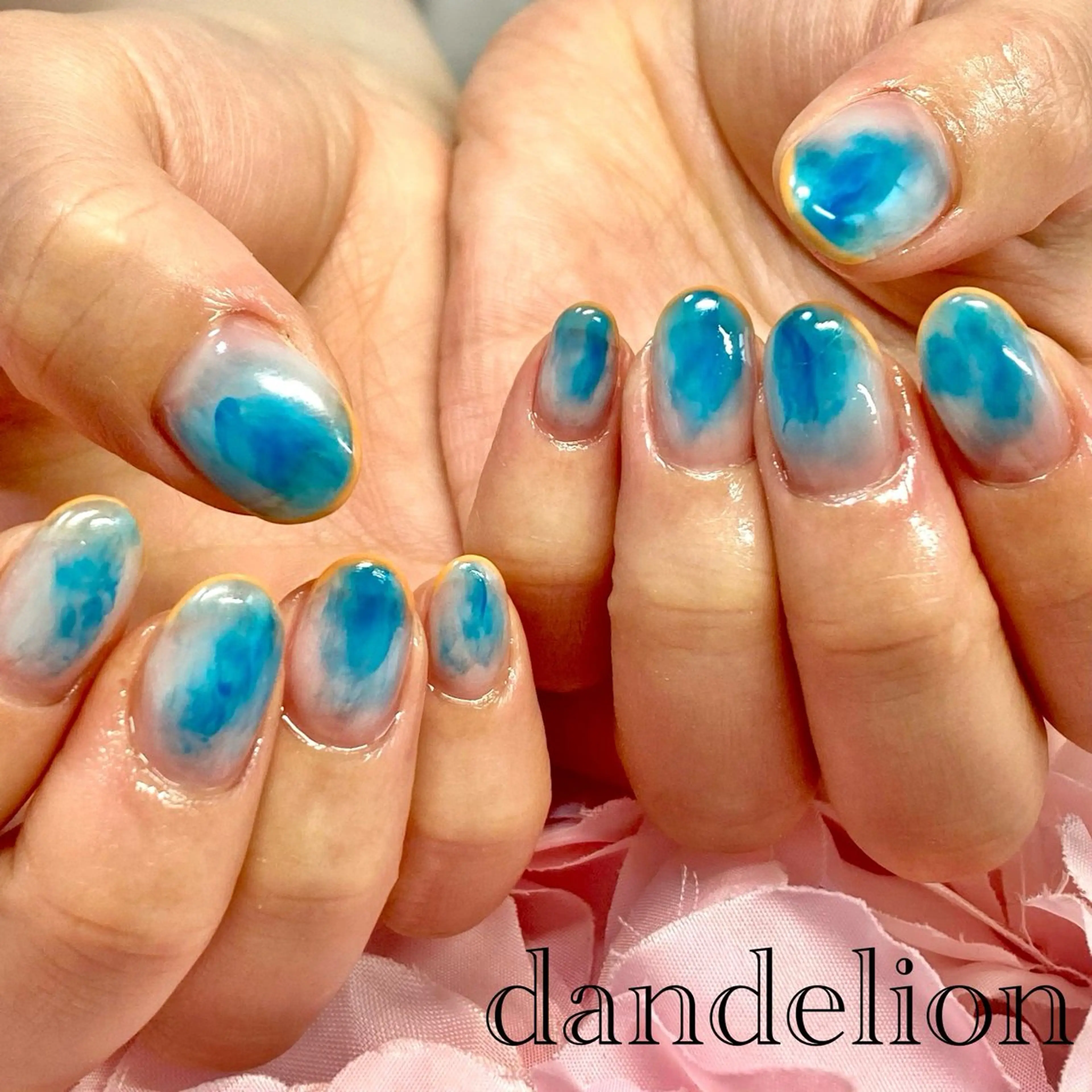 ネイル ハンドネイル ハンドケア dandelion ダンデライオンのネイルデザイン