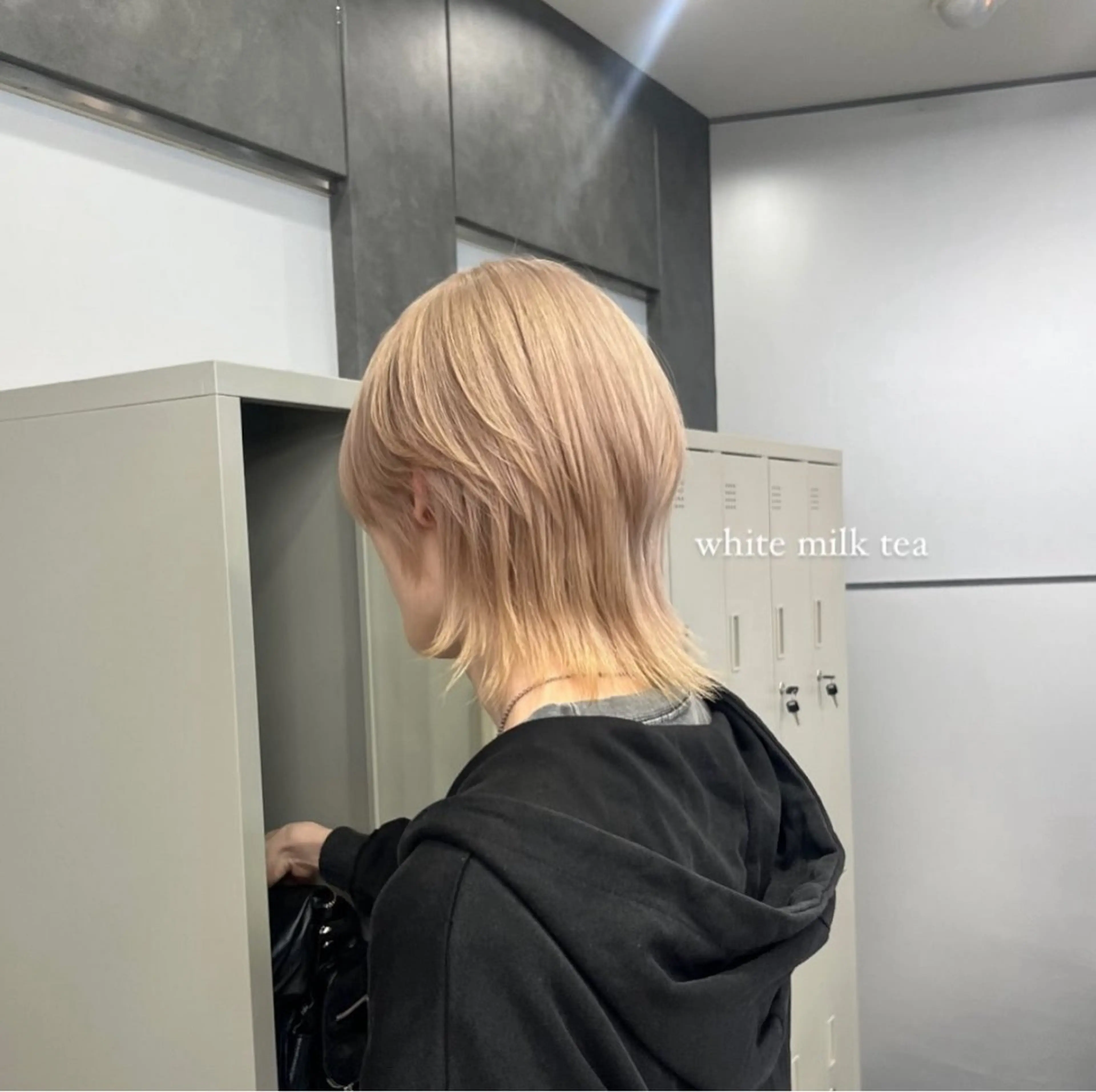 ショート カラー ヘアアレンジ ブリーチ ヘアカラー トリートメント ヘアセット ハイトーン/透明感 髪質改善/rinaのヘアスタイル