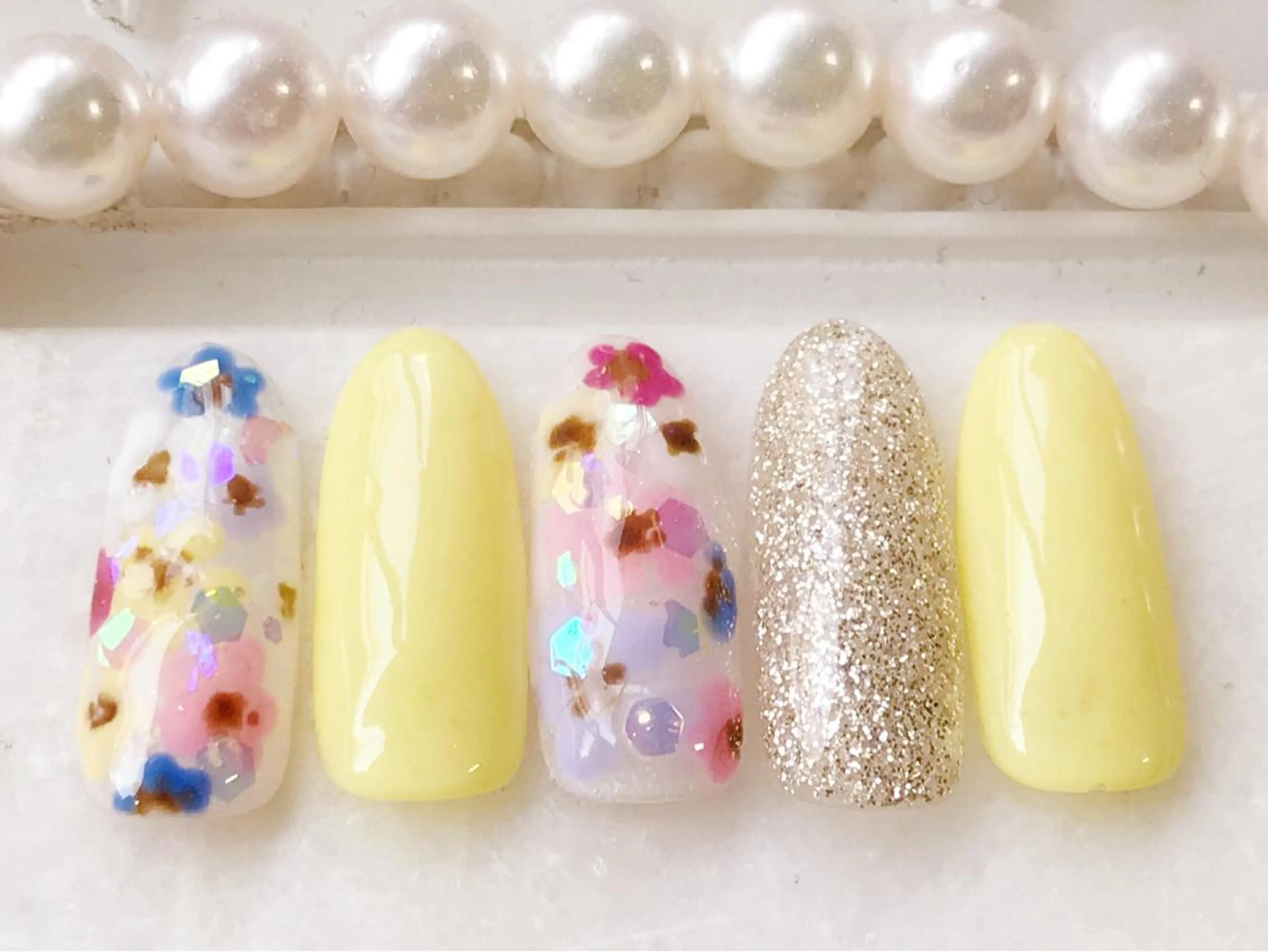 ネイル フラワーネイル ハンドネイル Satomi  のネイルデザイン