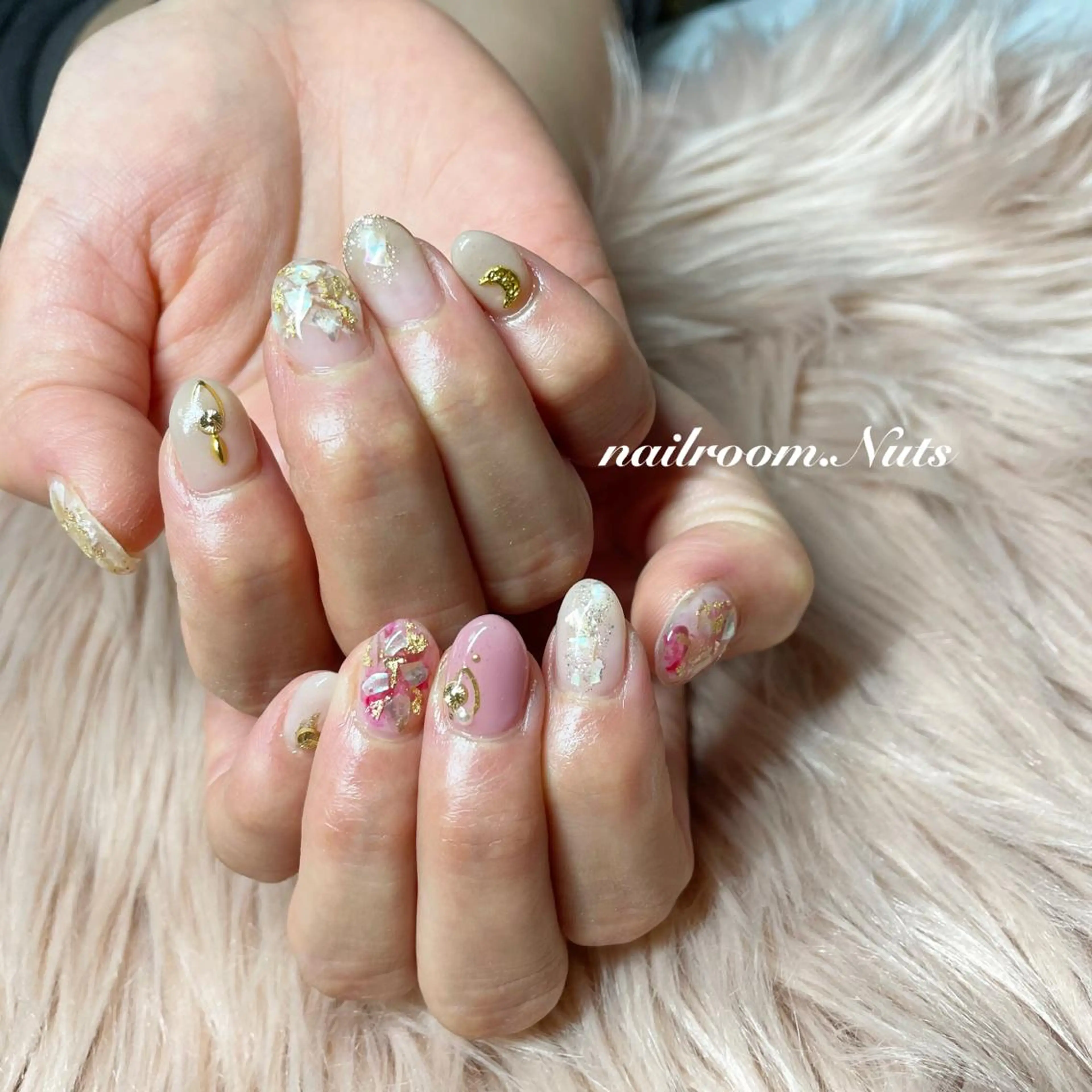 ネイル nailsalon Nutsのネイルデザイン