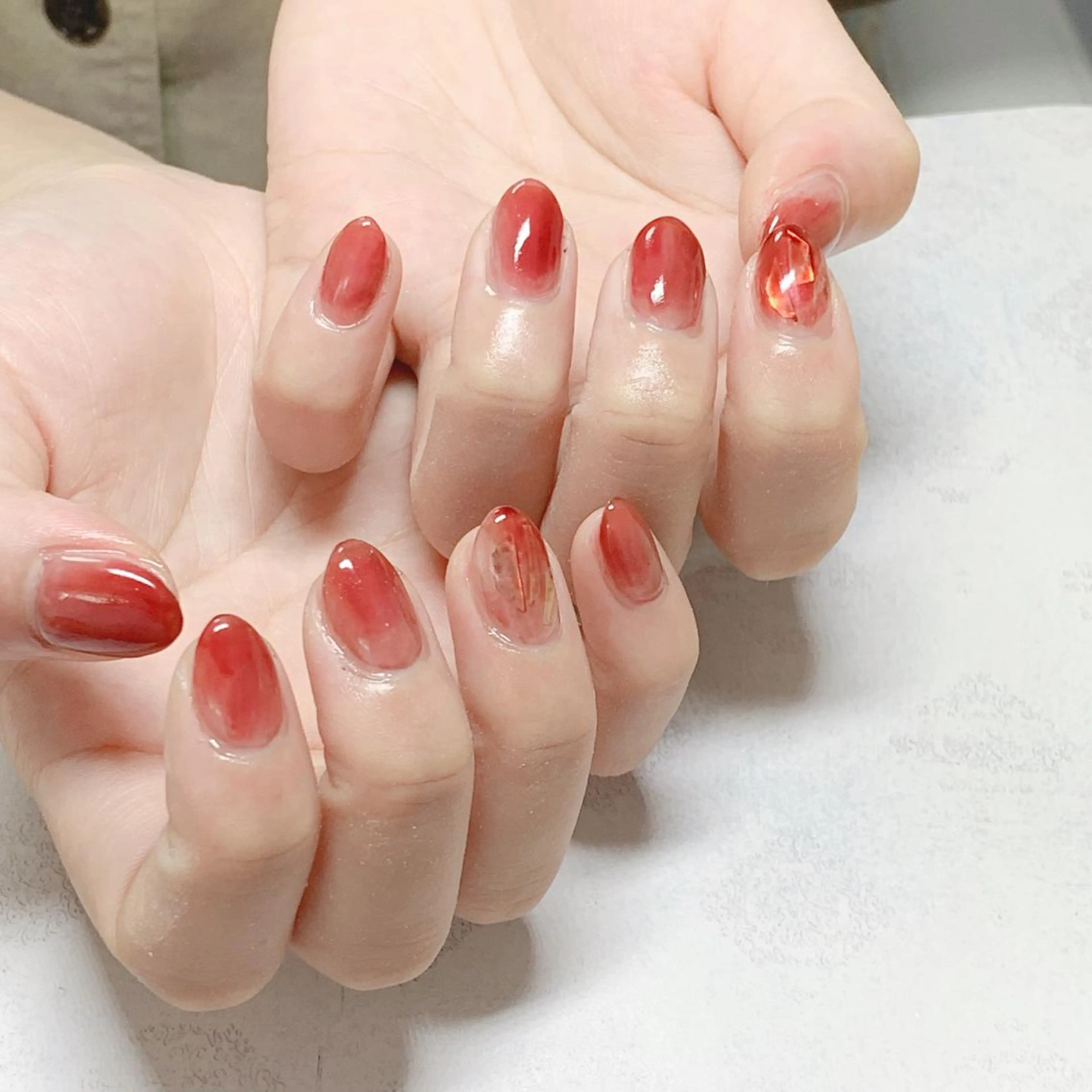 ネイル 【カメレオン】 上村 祥子のヘアスタイル