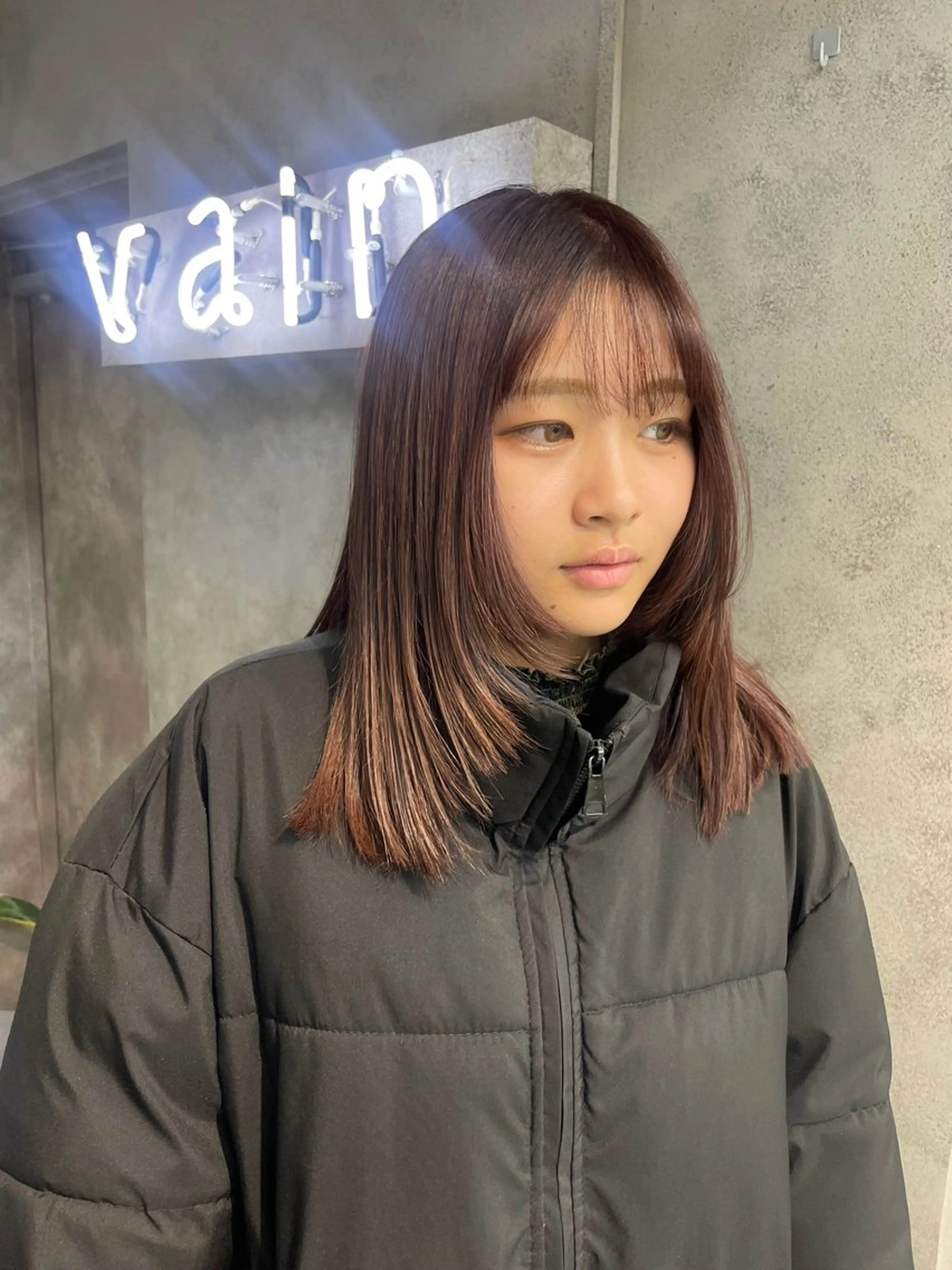 ミディアム カラー ヘアアレンジ ボブ/透明感ベージュ 🫧クルミ🌟のヘアスタイル