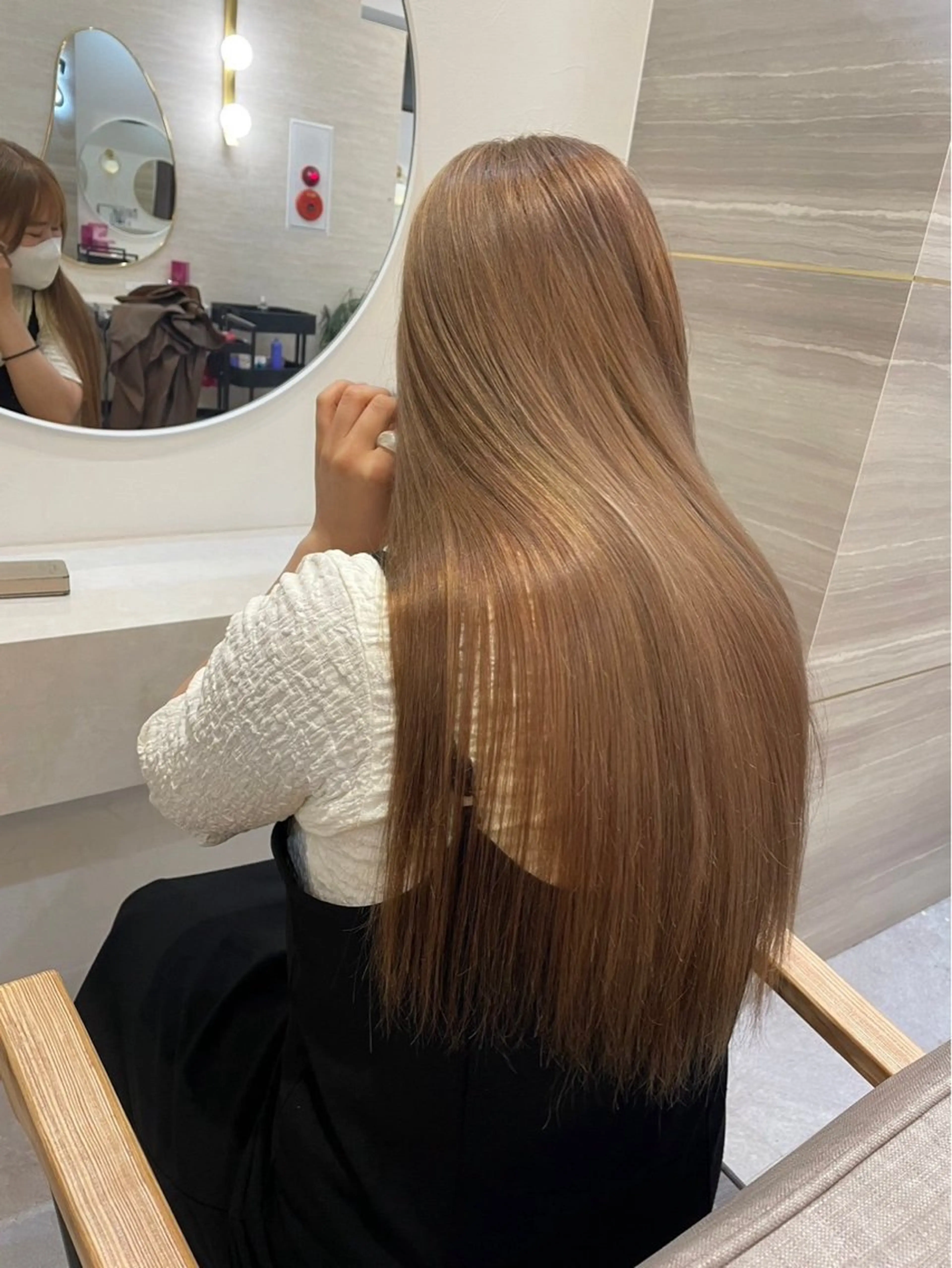 カラー ブリーチ ヘアカラー 🎀sakura🎀 艶髪/韓国/ワンホンのヘアスタイル