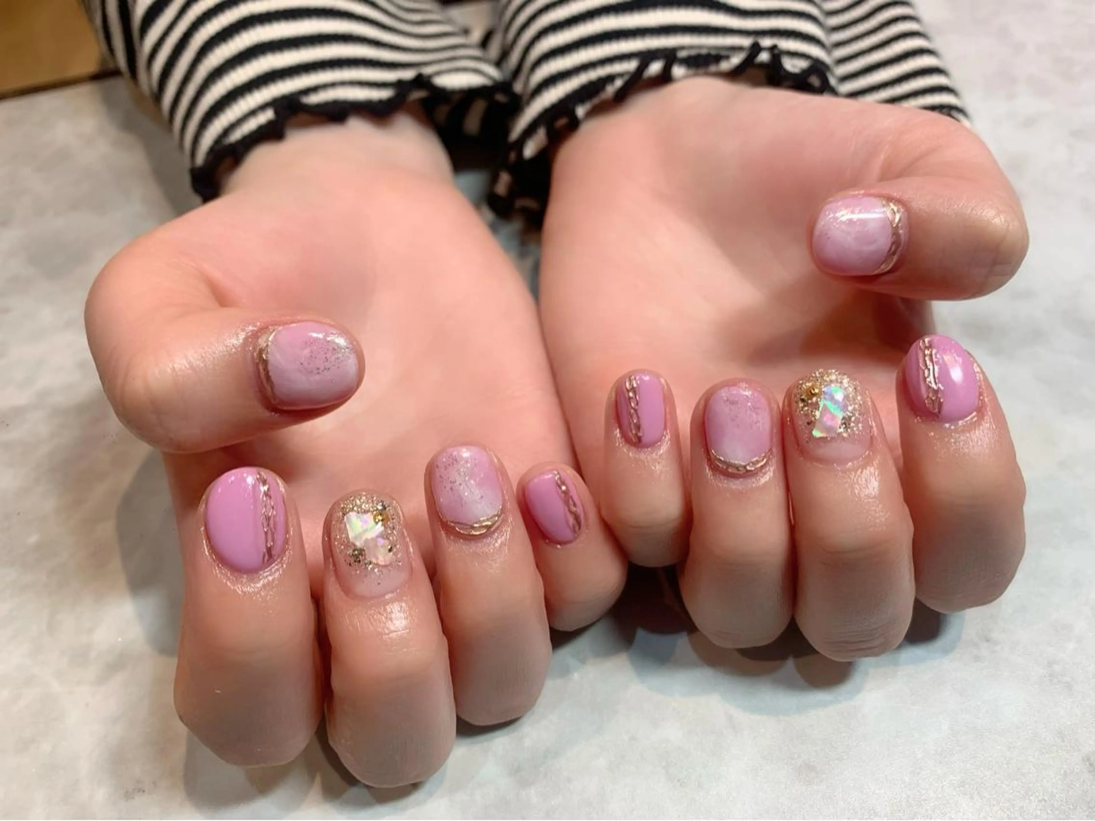 ネイル デザインサロン attra 本八幡店のネイルデザイン