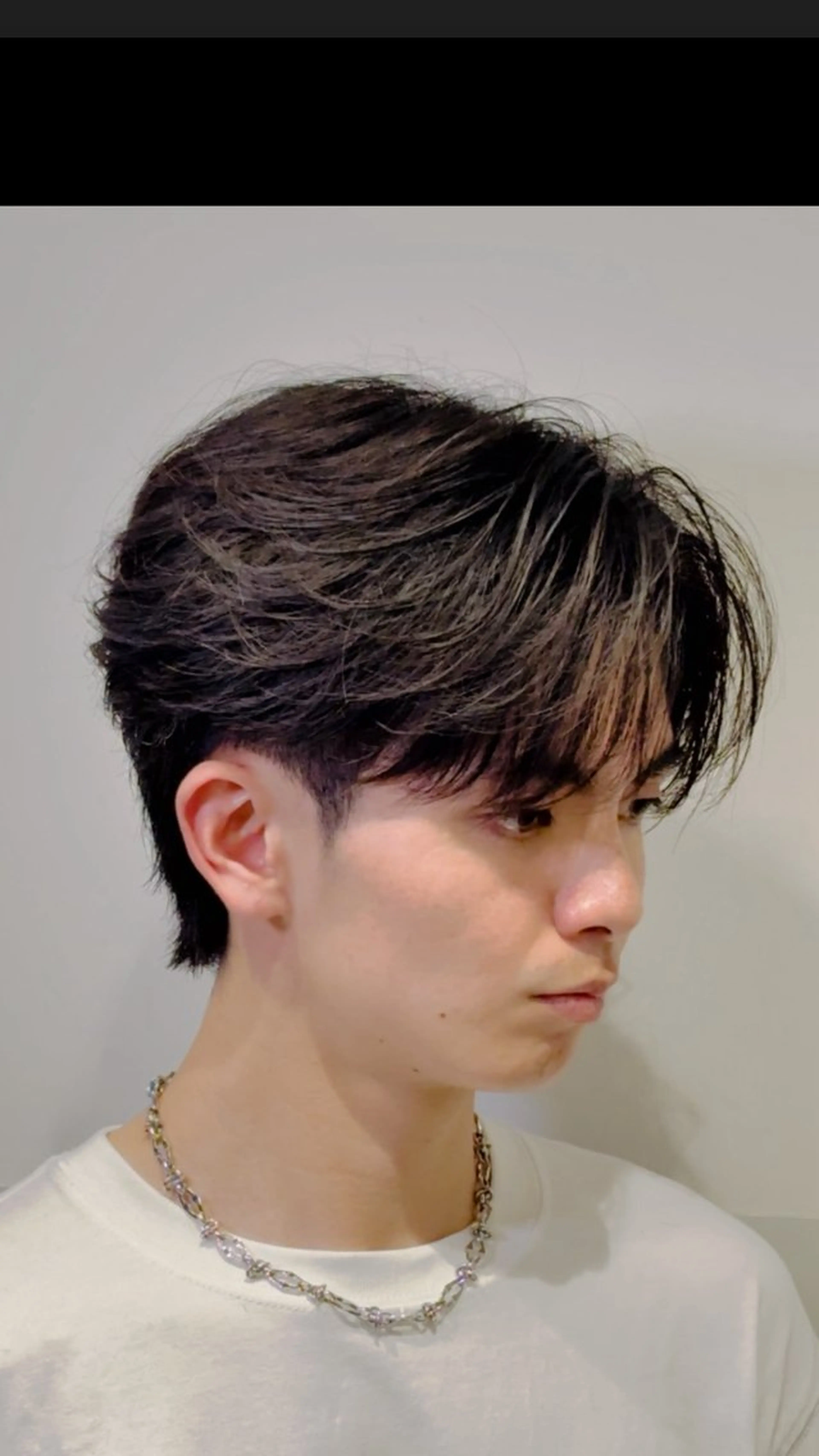 パーマ メンズ センターパート SALOWIN新宿三丁目所属・新宿/新宿三丁目 メンズハイライト梶原のヘアスタイル