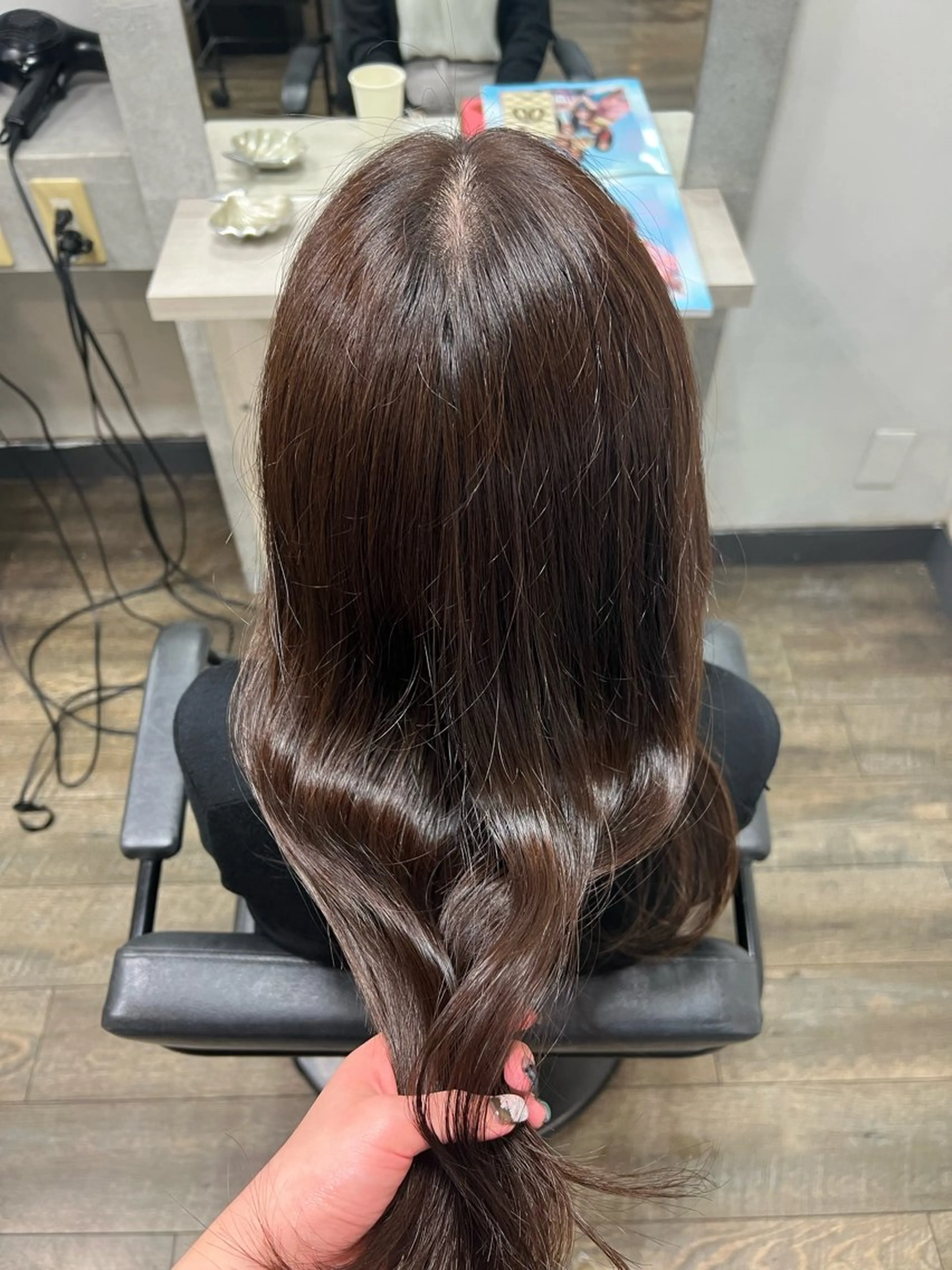 ロング カラー ブラウンカラー 透明感カラー トリートメント 髙橋 秀果のヘアスタイル